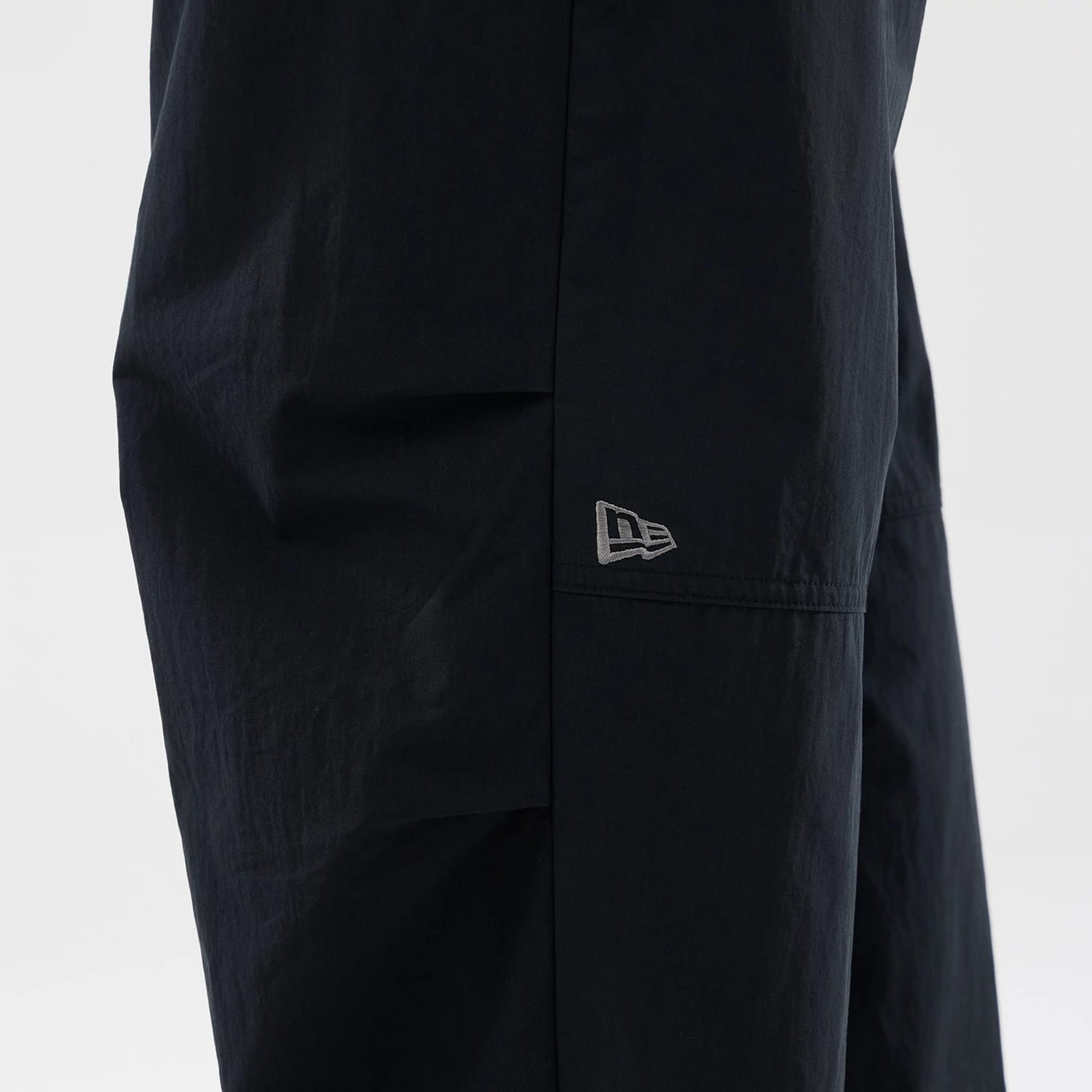 New Era Organic Black Parachute Trousers-kentox