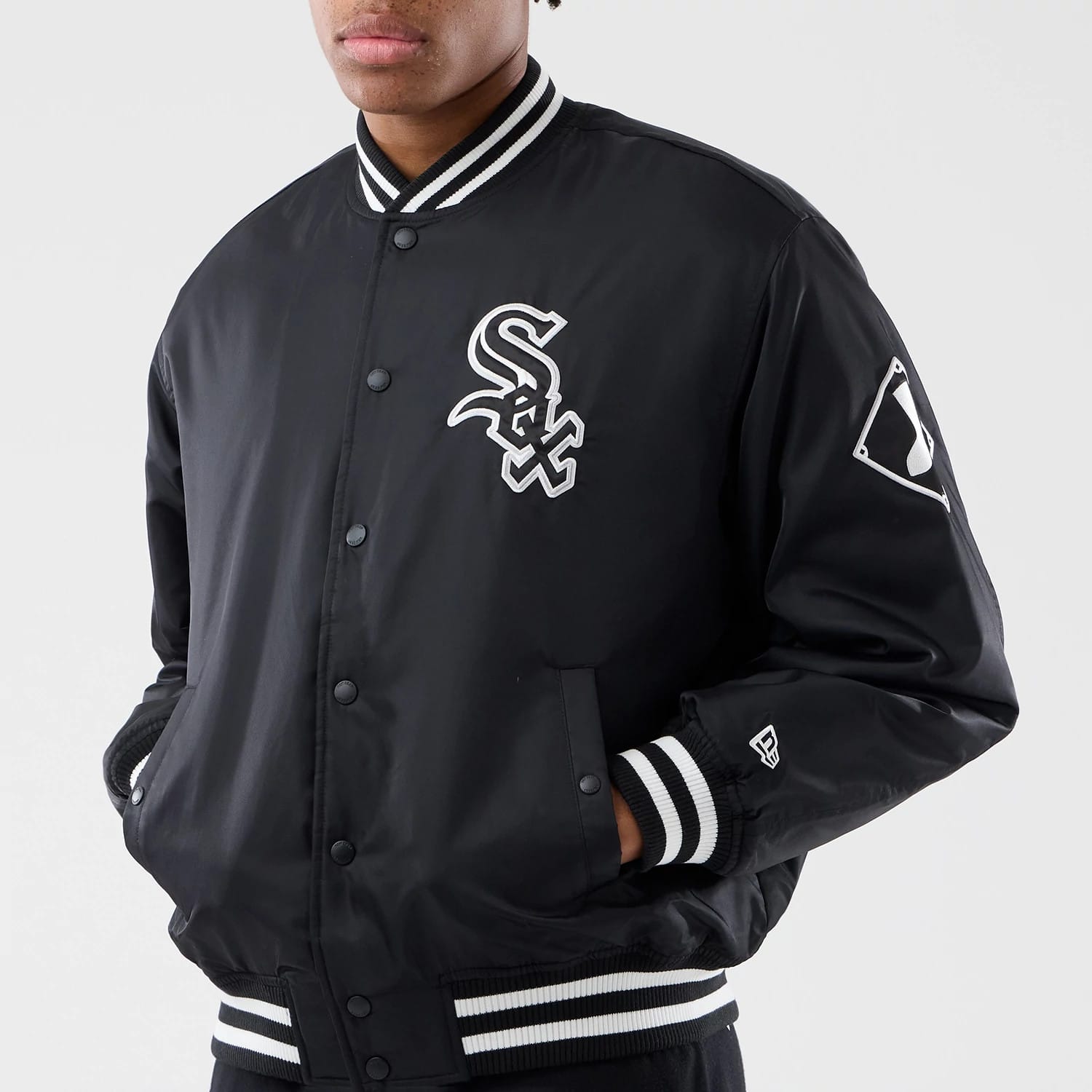 Chicago White Sox MLB Authentic Black Stadium Jacket-kentox