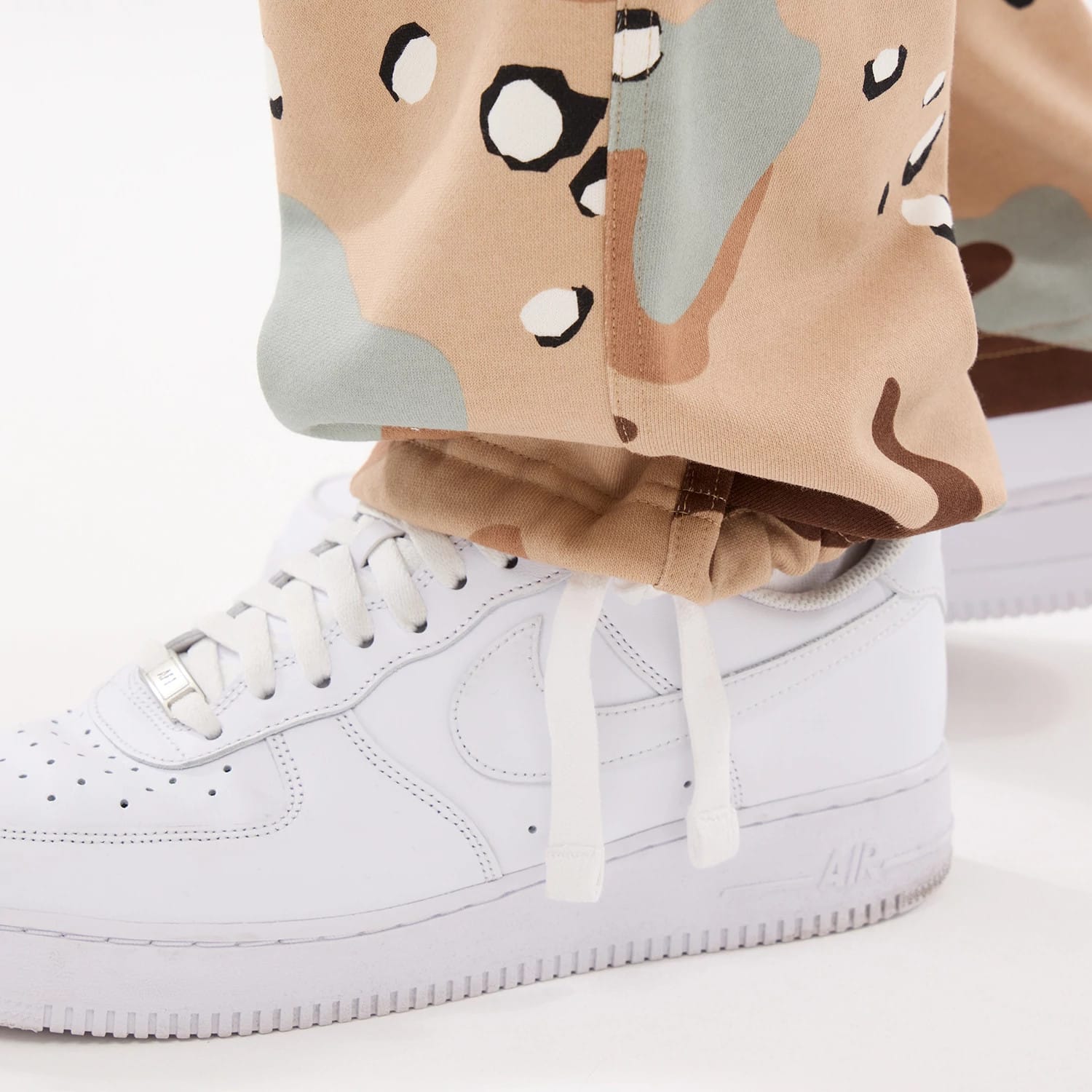 New Era Desert Camo Joggers-kentox