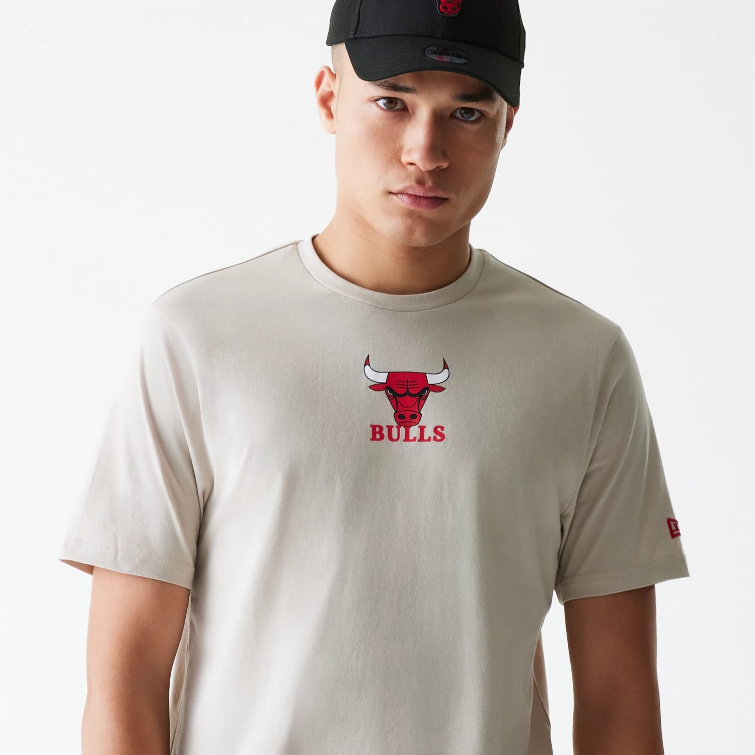 Chicago Bulls NBA Logo Cream T-Shirt-kentox