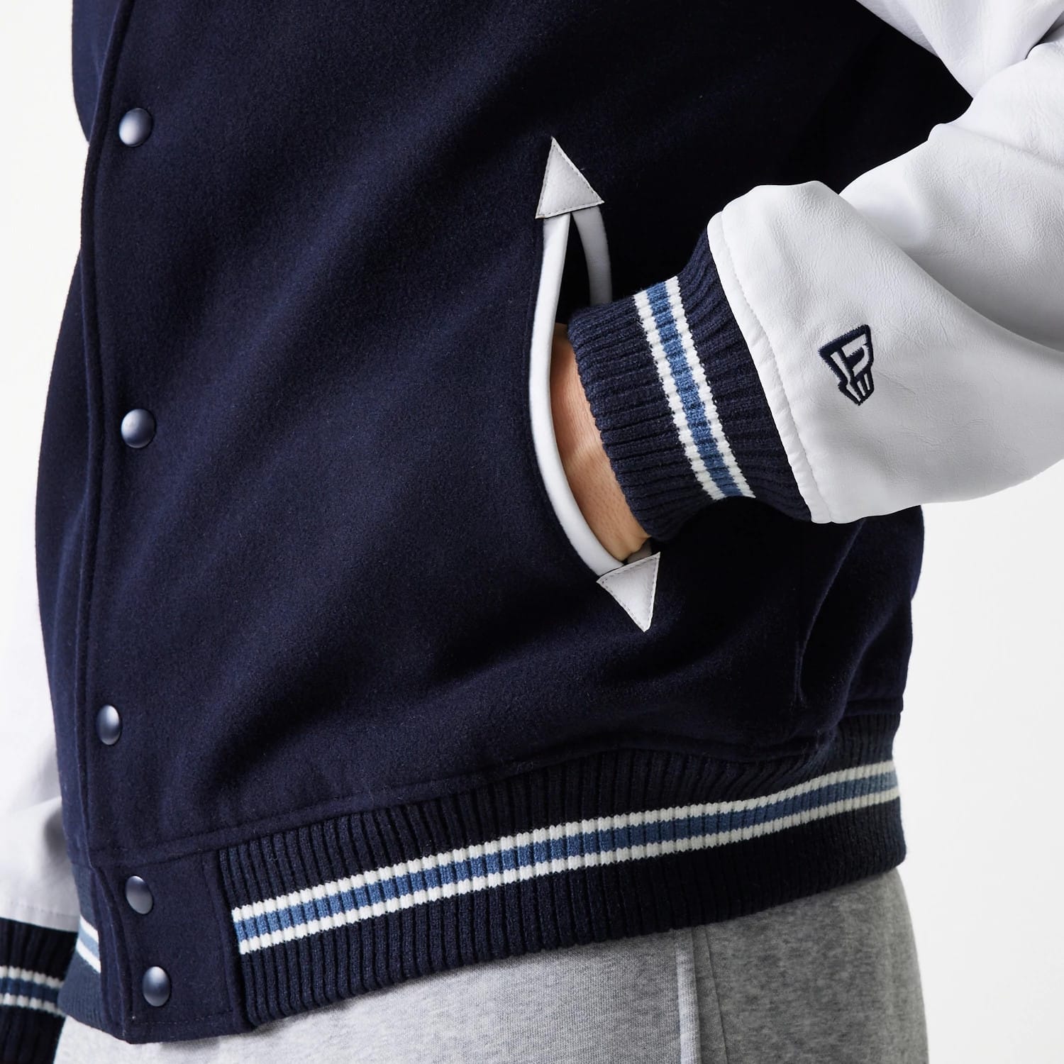 LA Dodgers MLB Wordmark Navy Varsity Jacket-kentox