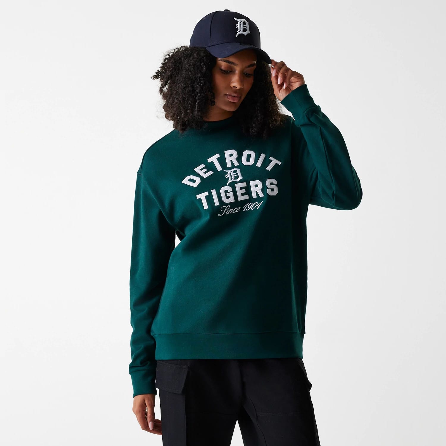Detroit Tigers MLB Heritage Dark Green Oversized Crew Neck Sweater-kentox