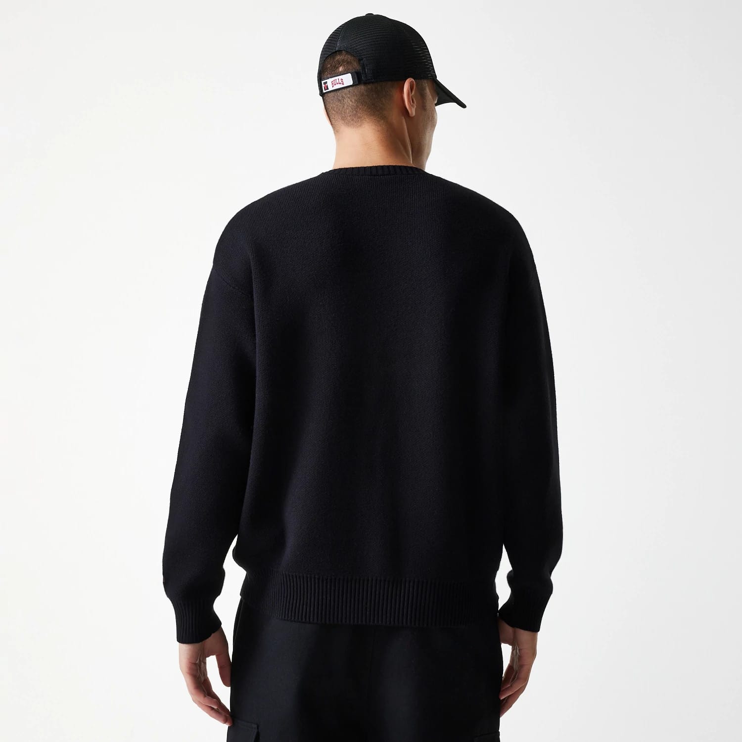 Chicago Bulls NBA Knit Black Oversized Knit Sweater-kentox