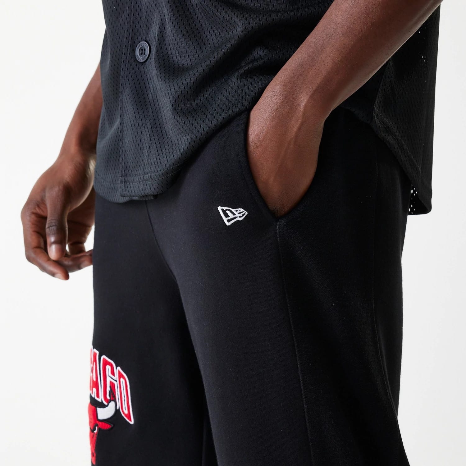 Chicago Bulls NBA Arch Graphic Black Joggers-kentox