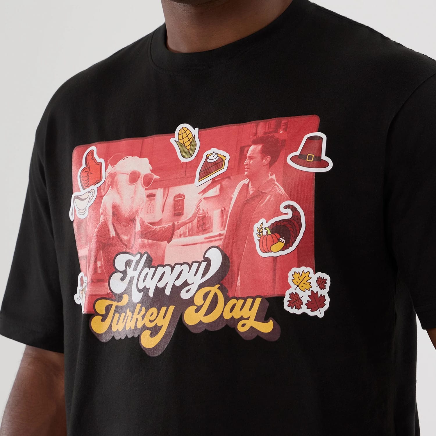 Friends Turkey Head Lifestyle Graphic Black T-Shirt-kentox