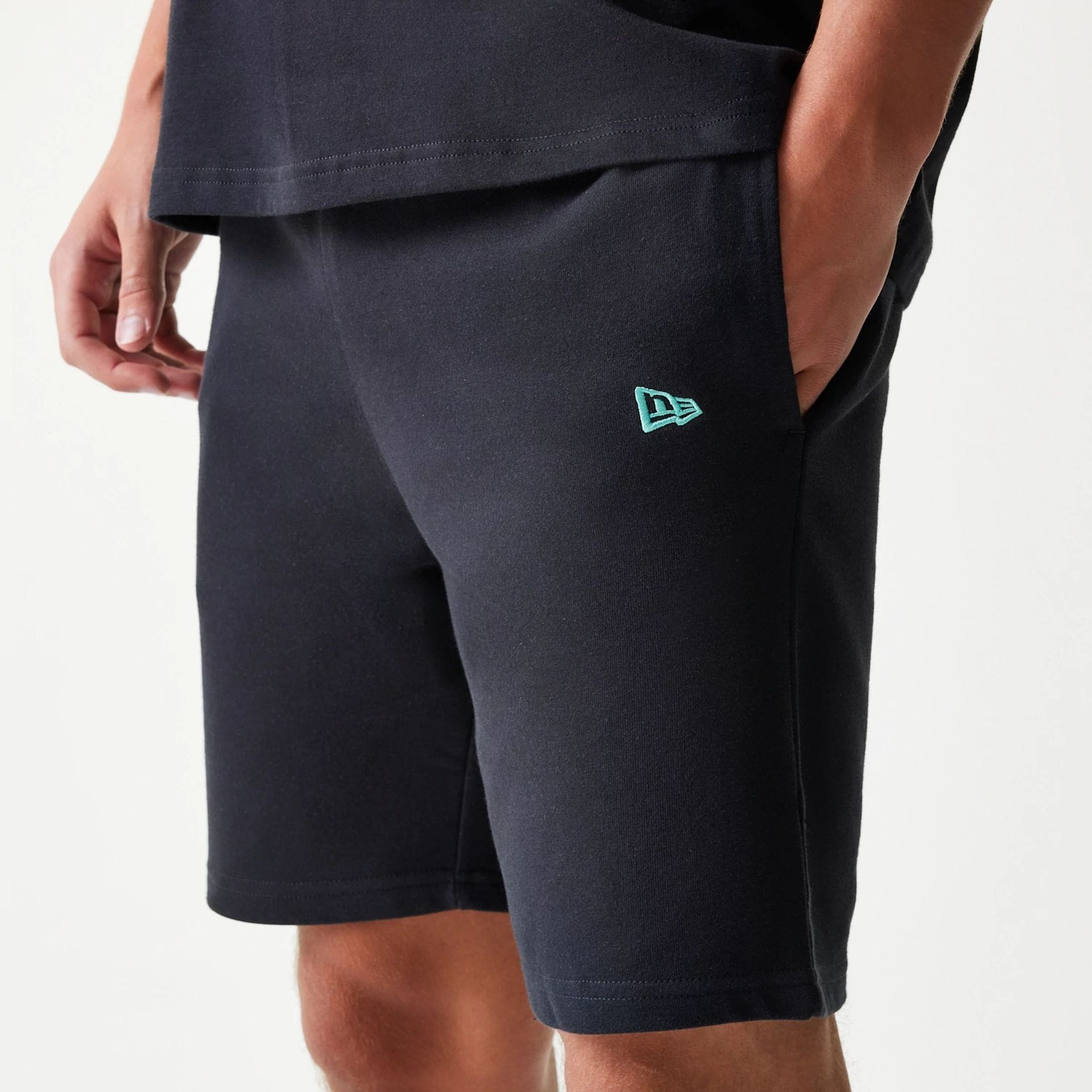 Chicago Bulls NBA League Essential Black Shorts-kentox