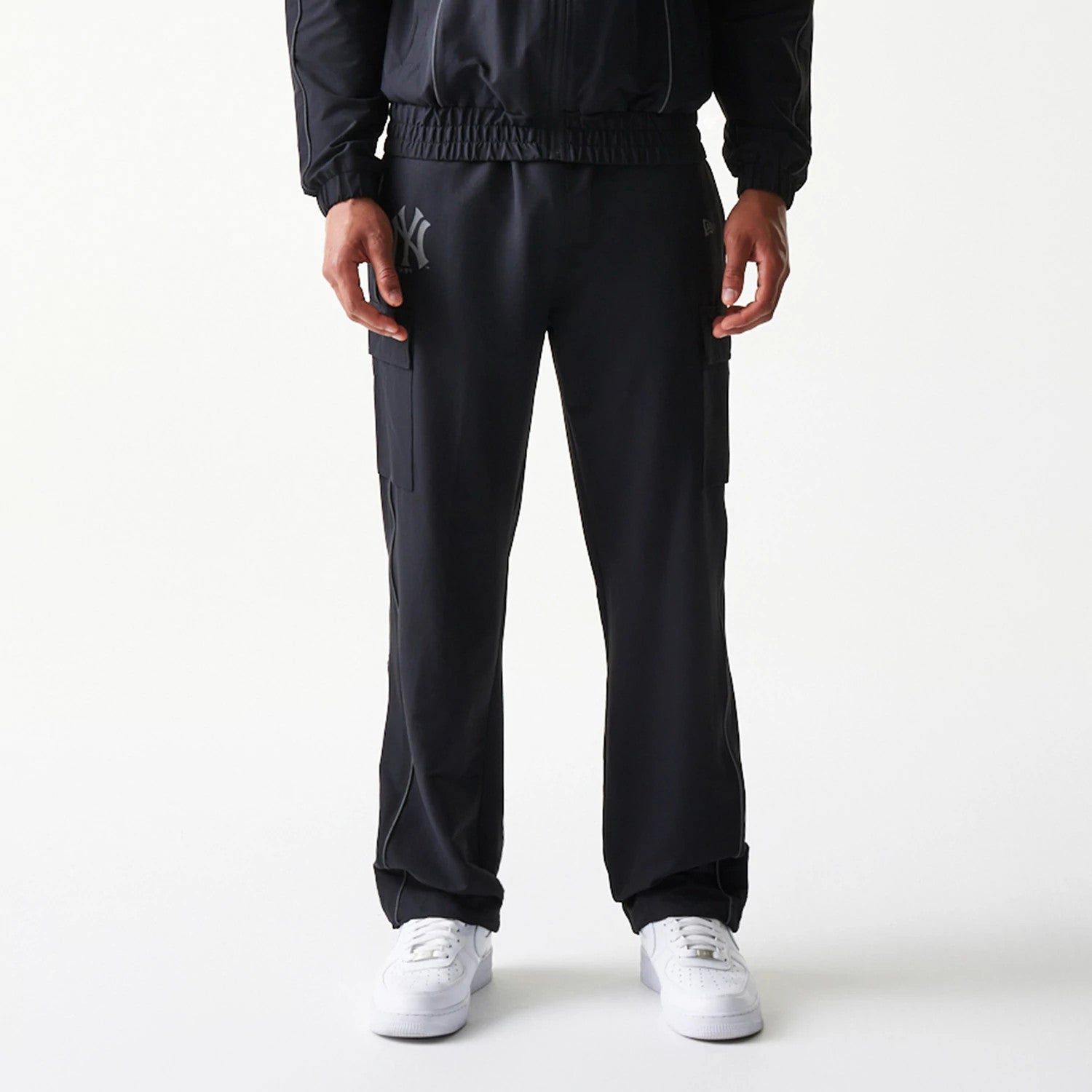 New York Yankees MLB Utility Black Straight Leg Cargo Joggers-kentox