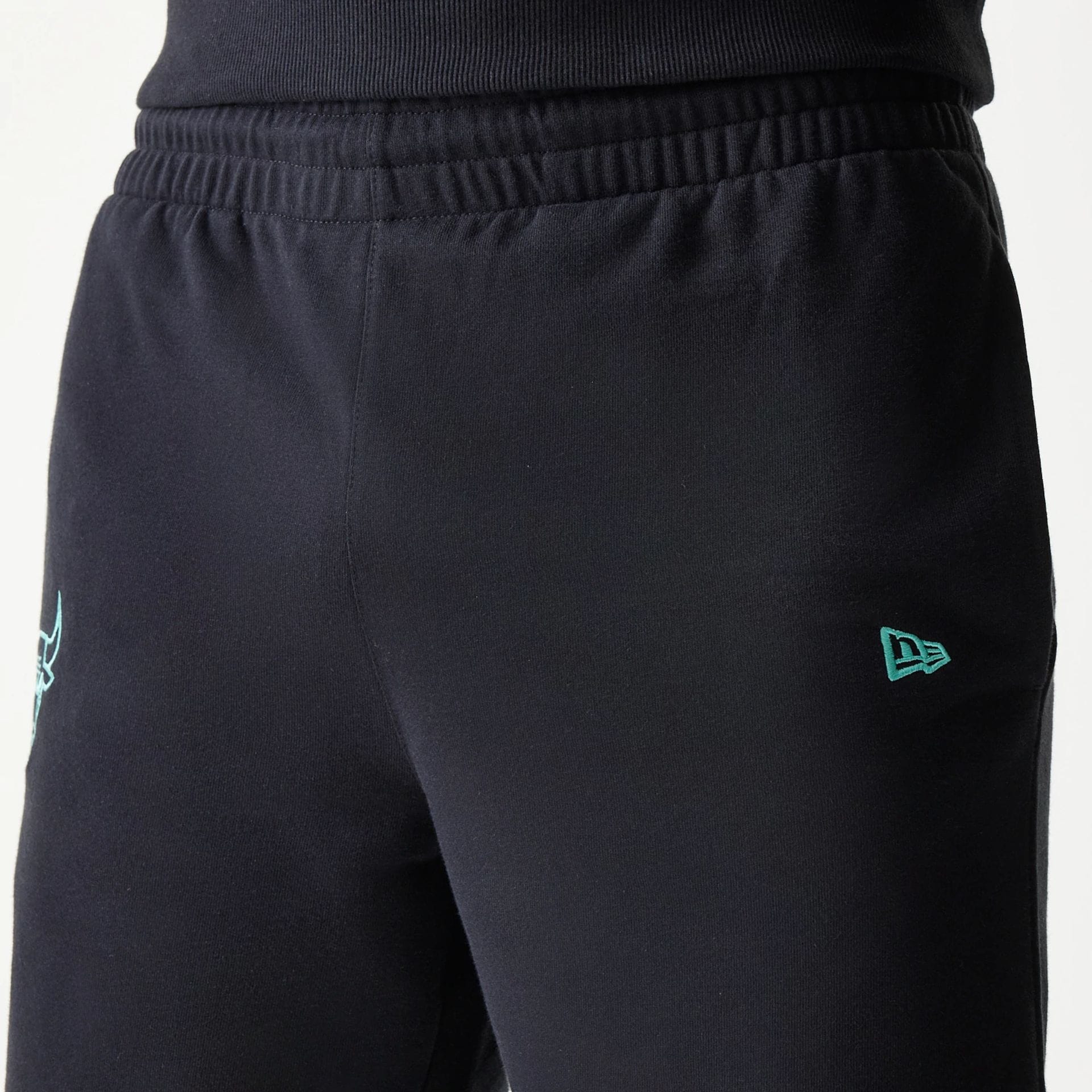Chicago Bulls NBA League Essential Black Shorts-kentox