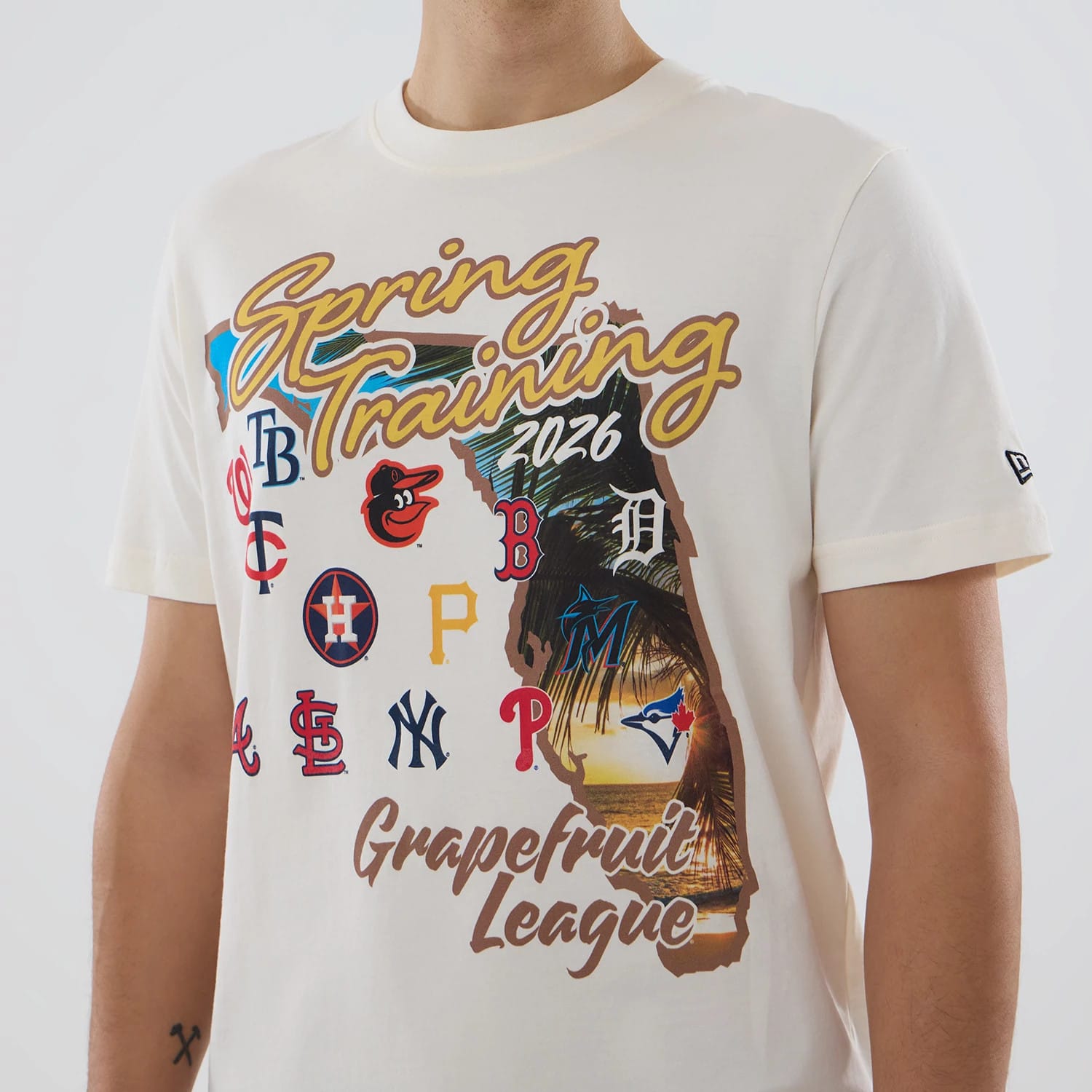 Grapefruit League Logo MLB Spring Training 2026 Cream T-Shirt-kentox