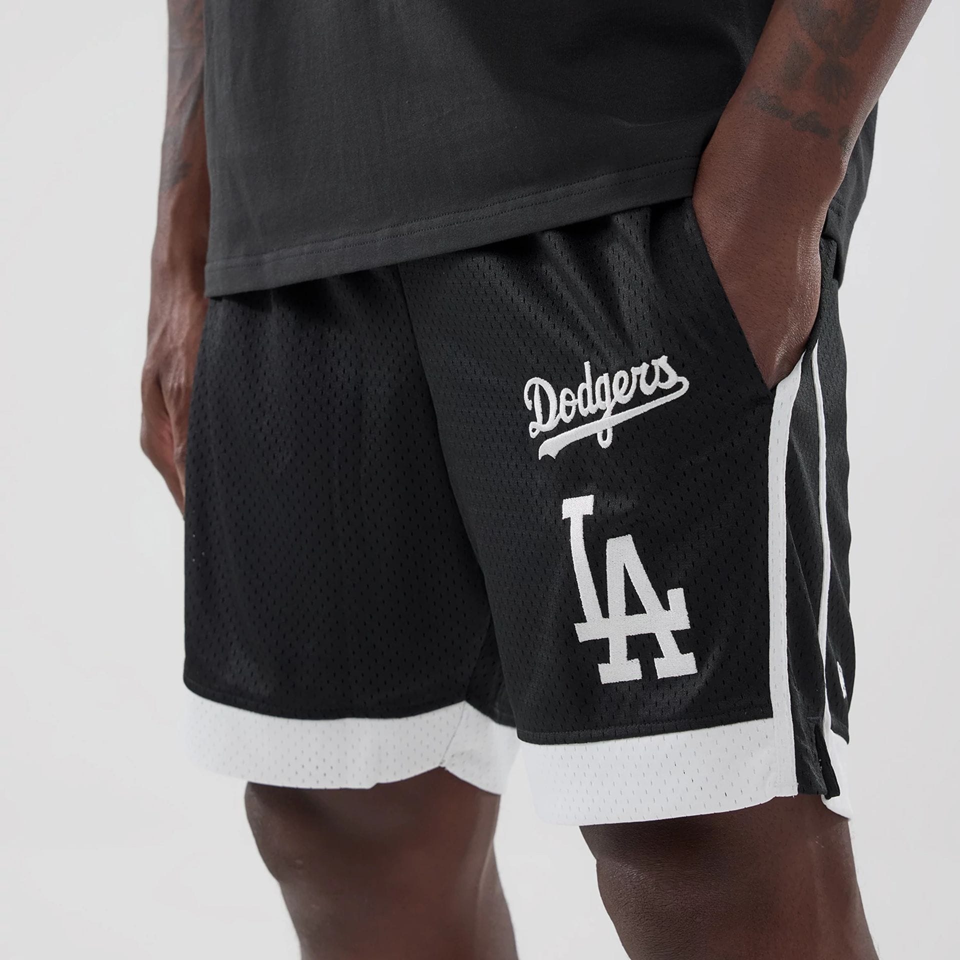 LA Dodgers MLB Black Mesh Shorts-kentox
