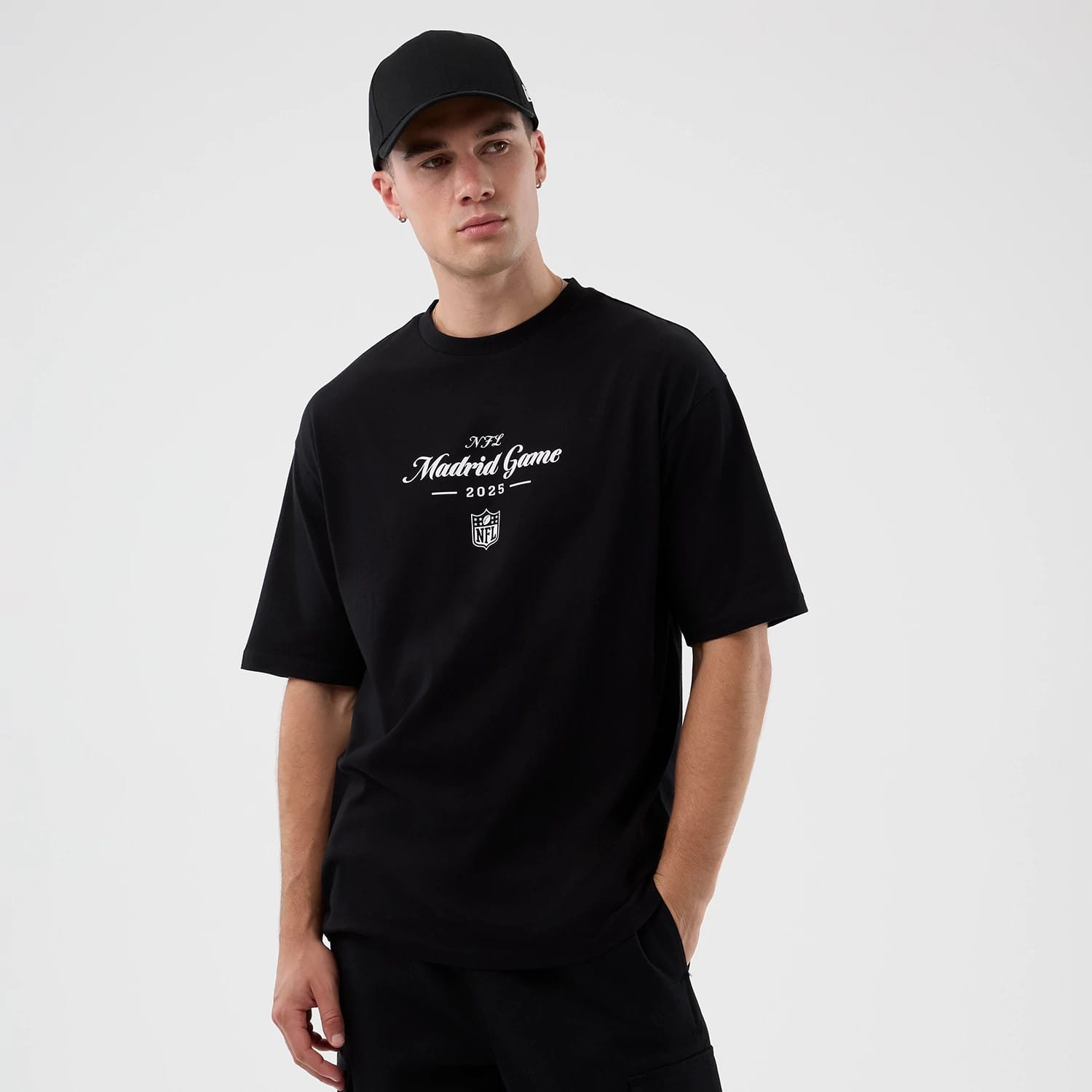 Madrid Game NFL International Series Games Black Oversized T-Shirt-kentox