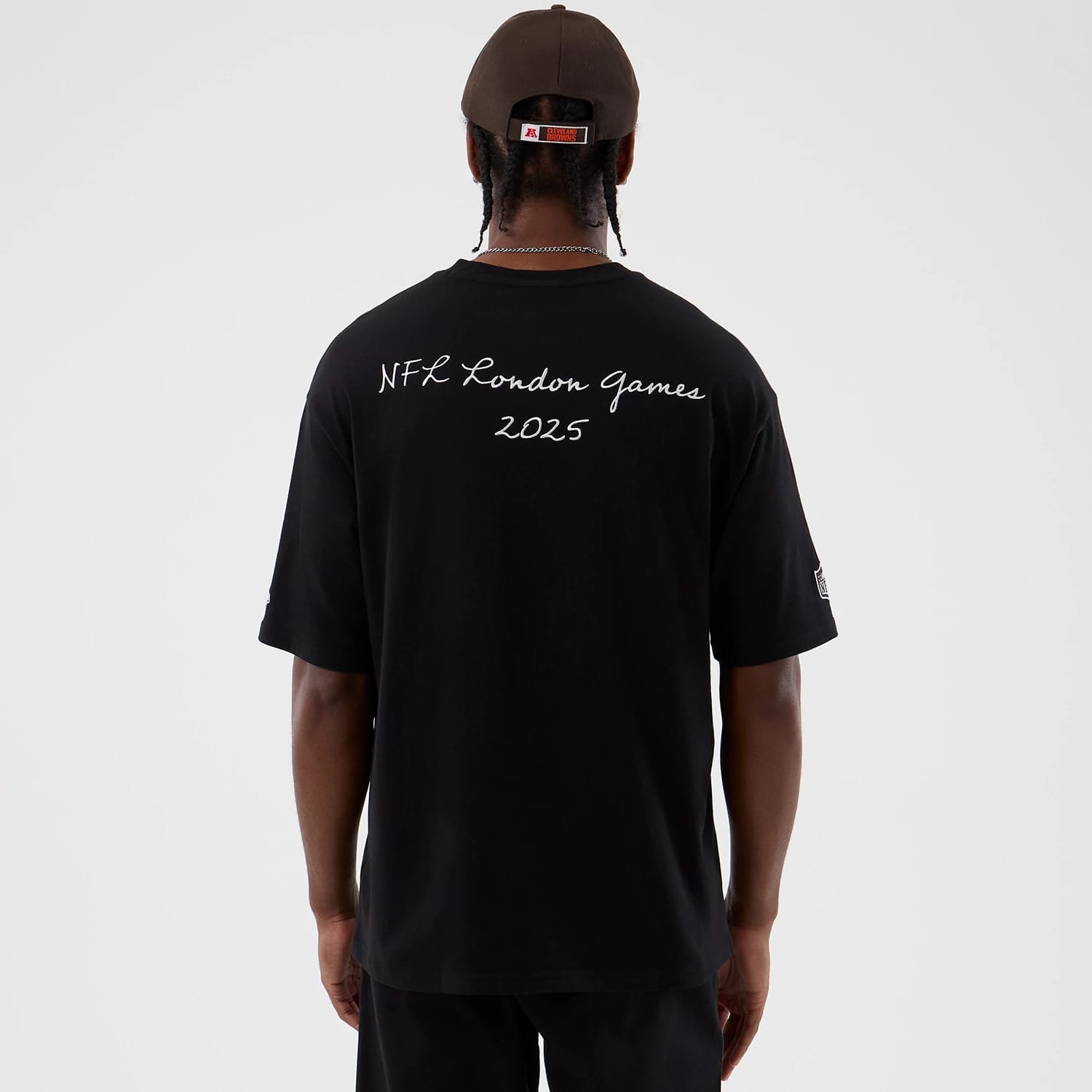 Cleveland Browns NFL International Series Games Black Oversized T-Shirt-kentox