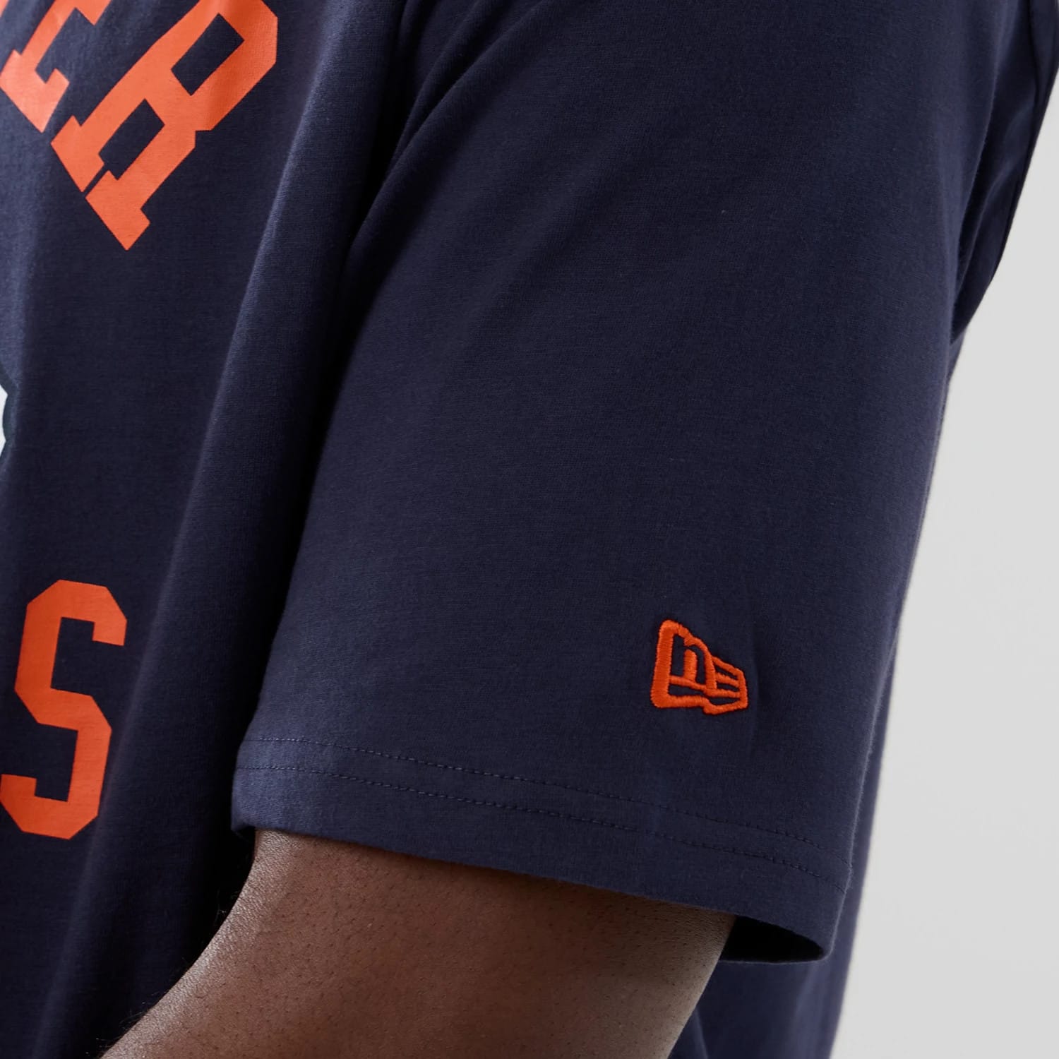 Denver Broncos NFL International Series Games 2025 Navy Oversized T-Shirt-kentox