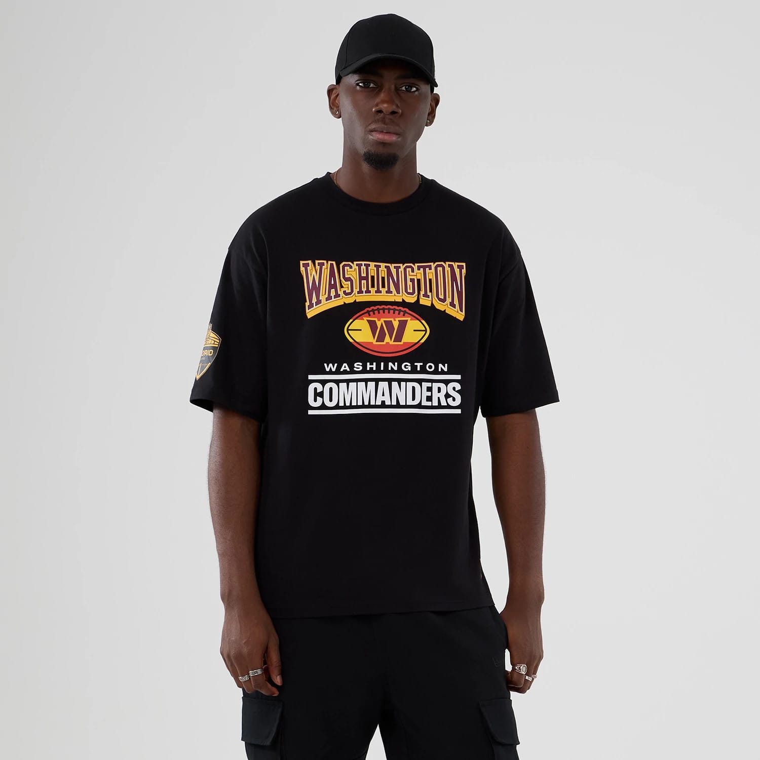 Washington Commanders NFL International Series Games 2025 Black Oversized T-Shirt-kentox