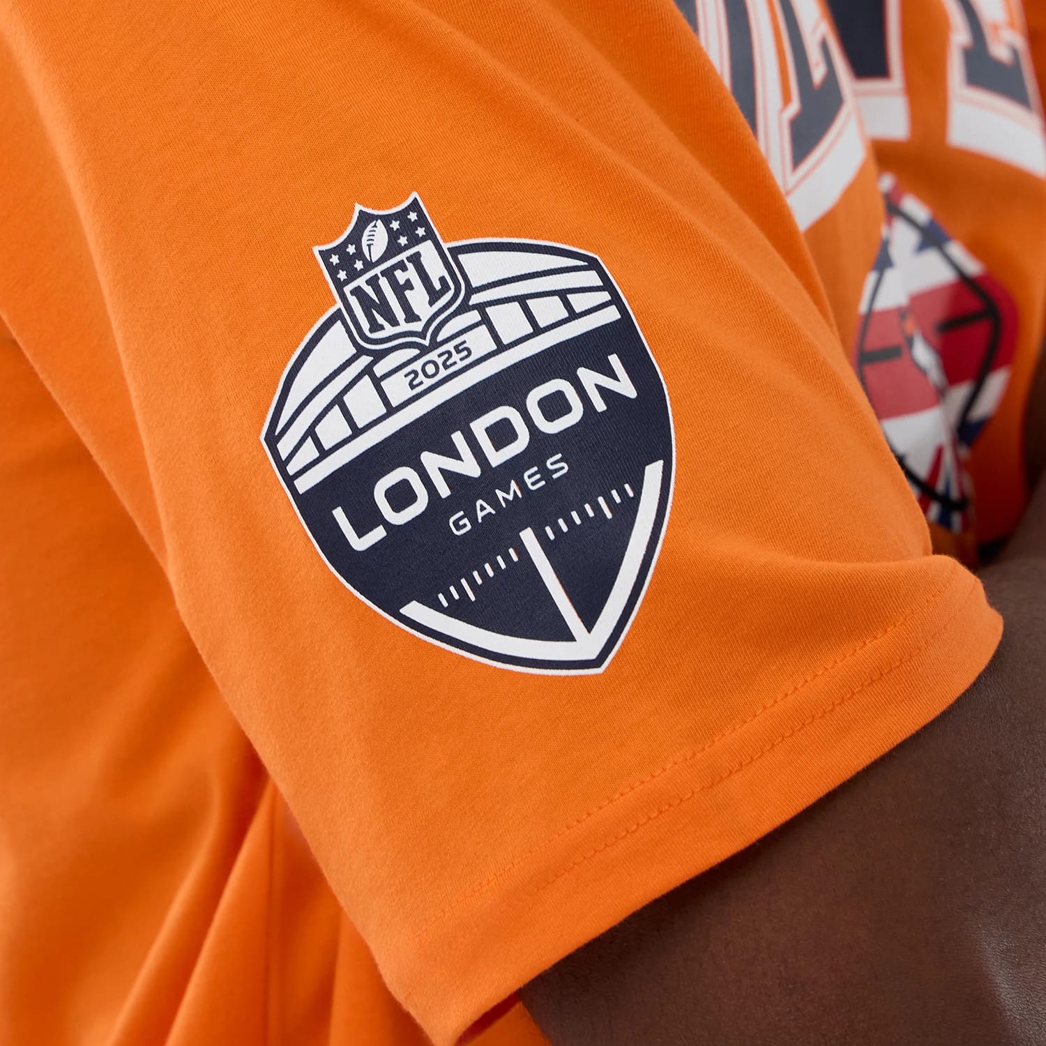 Denver Broncos NFL International Series Games 2025 Orange Oversized T-Shirt-kentox