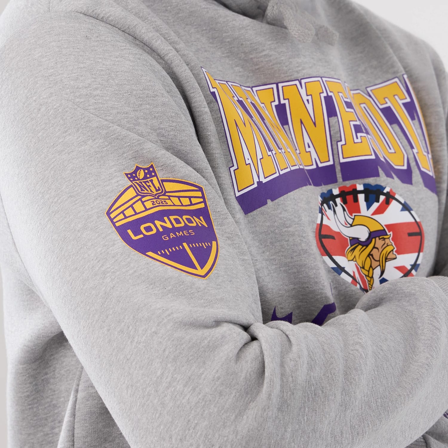 Minnesota Vikings NFL International Series Games 2025 Grey Pullover Hoodie-kentox