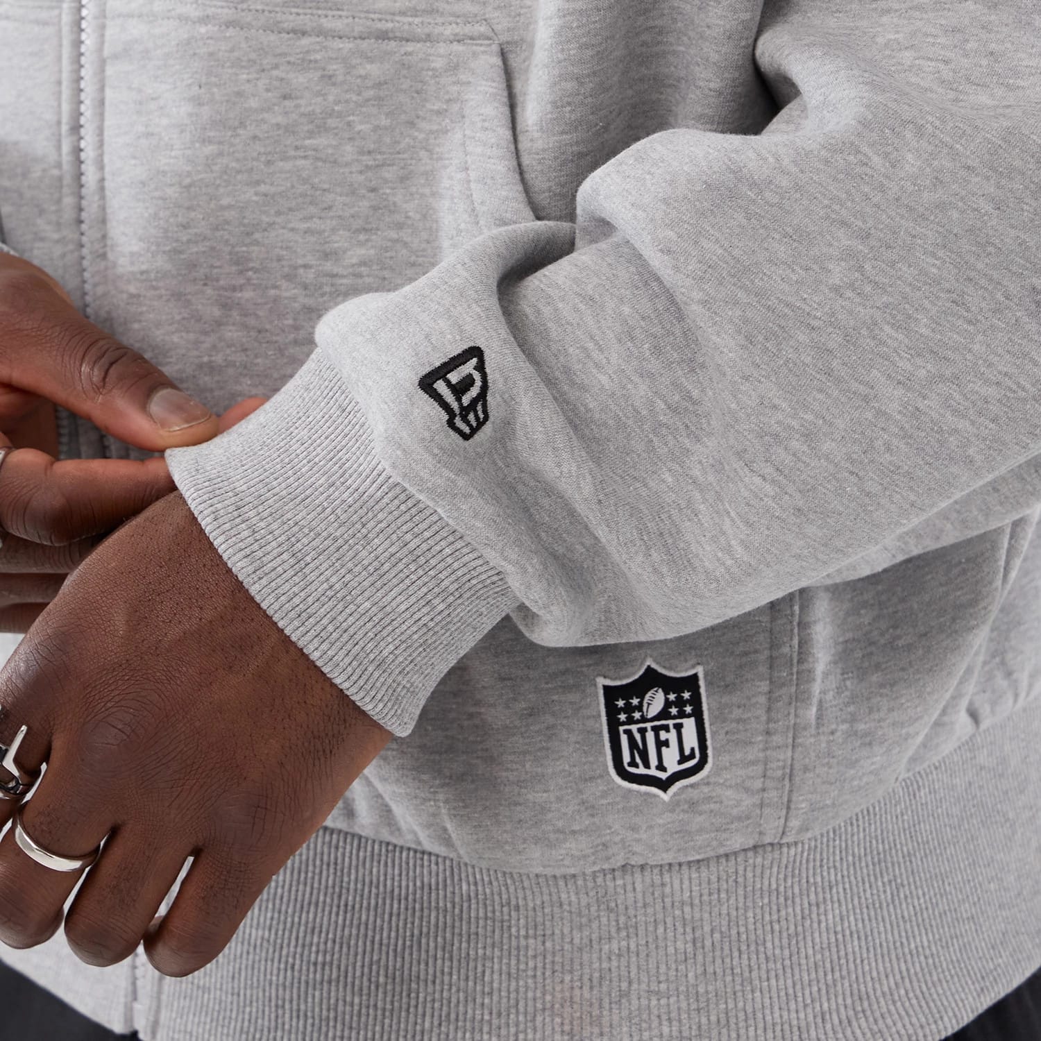 Minnesota Vikings NFL International Series Games 2025 Grey Premium Pullover Hoodie-kentox