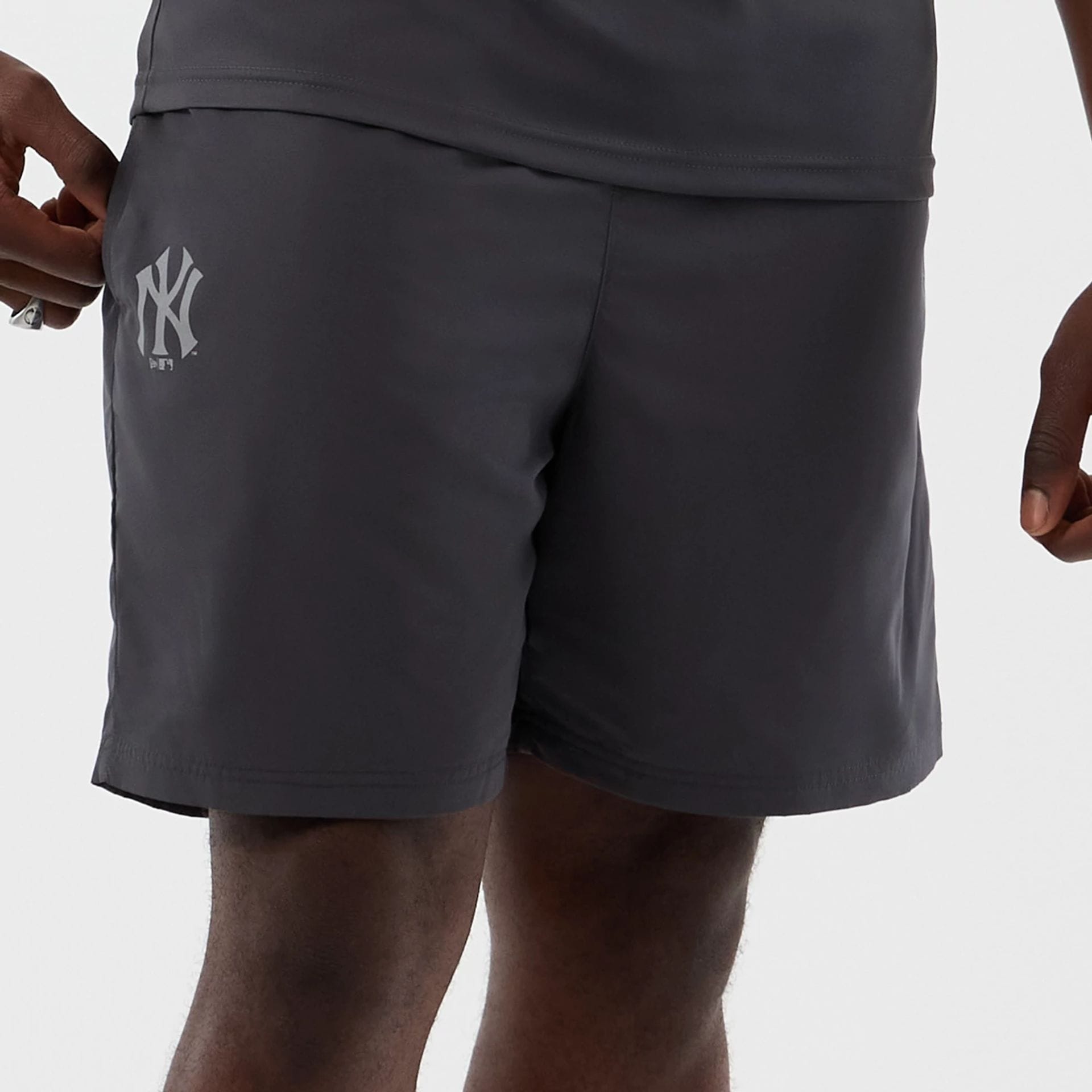 New York Yankees MLB Core Plus Dark Grey Shorts-kentox