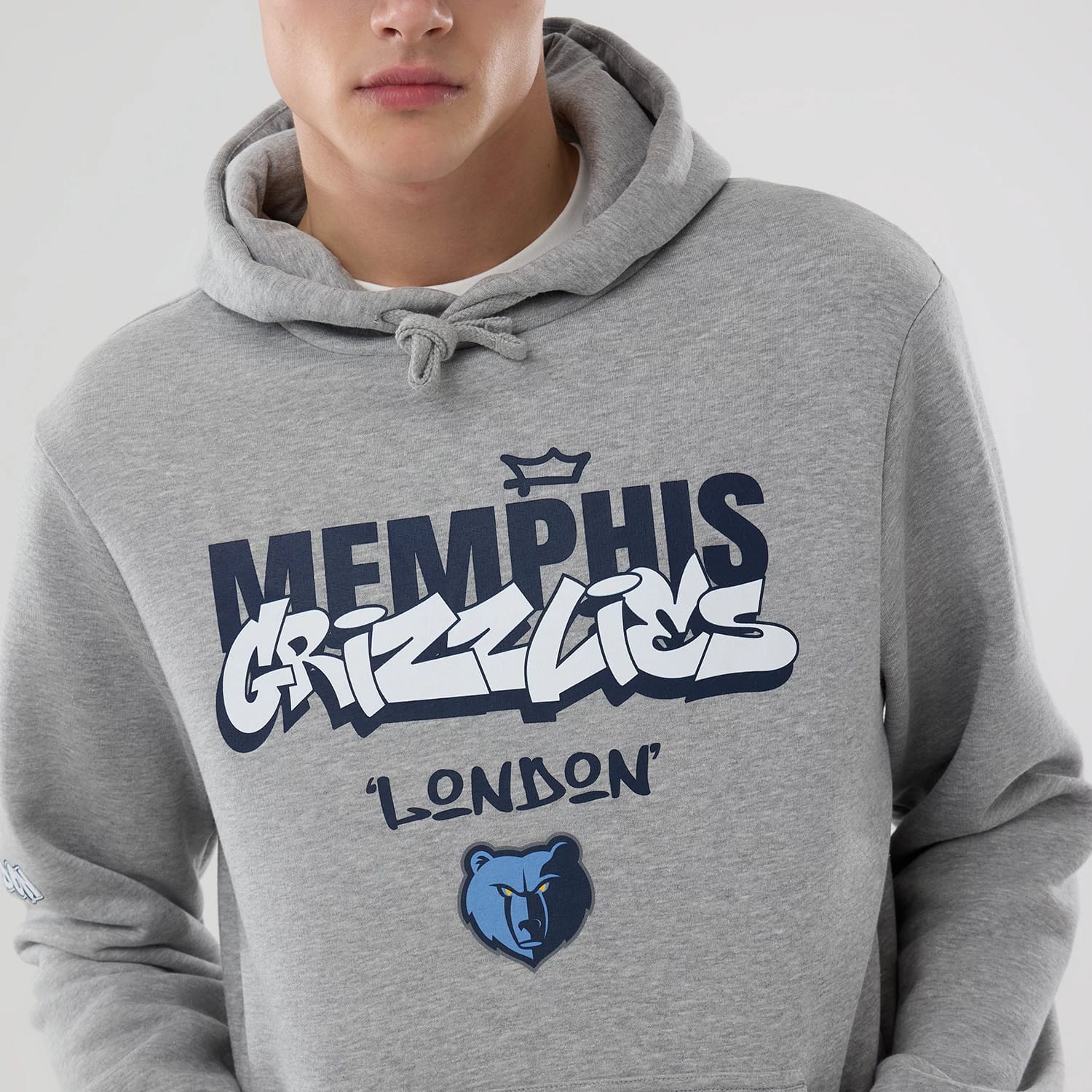 Memphis Grizzlies NBA London Game 2026 Grey Pullover Hoodie-kentox