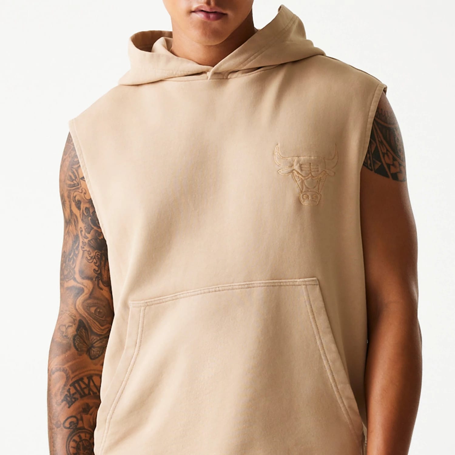 Chicago Bulls NBA Washed Beige Sleeveless Hoodie-kentox - Image 3