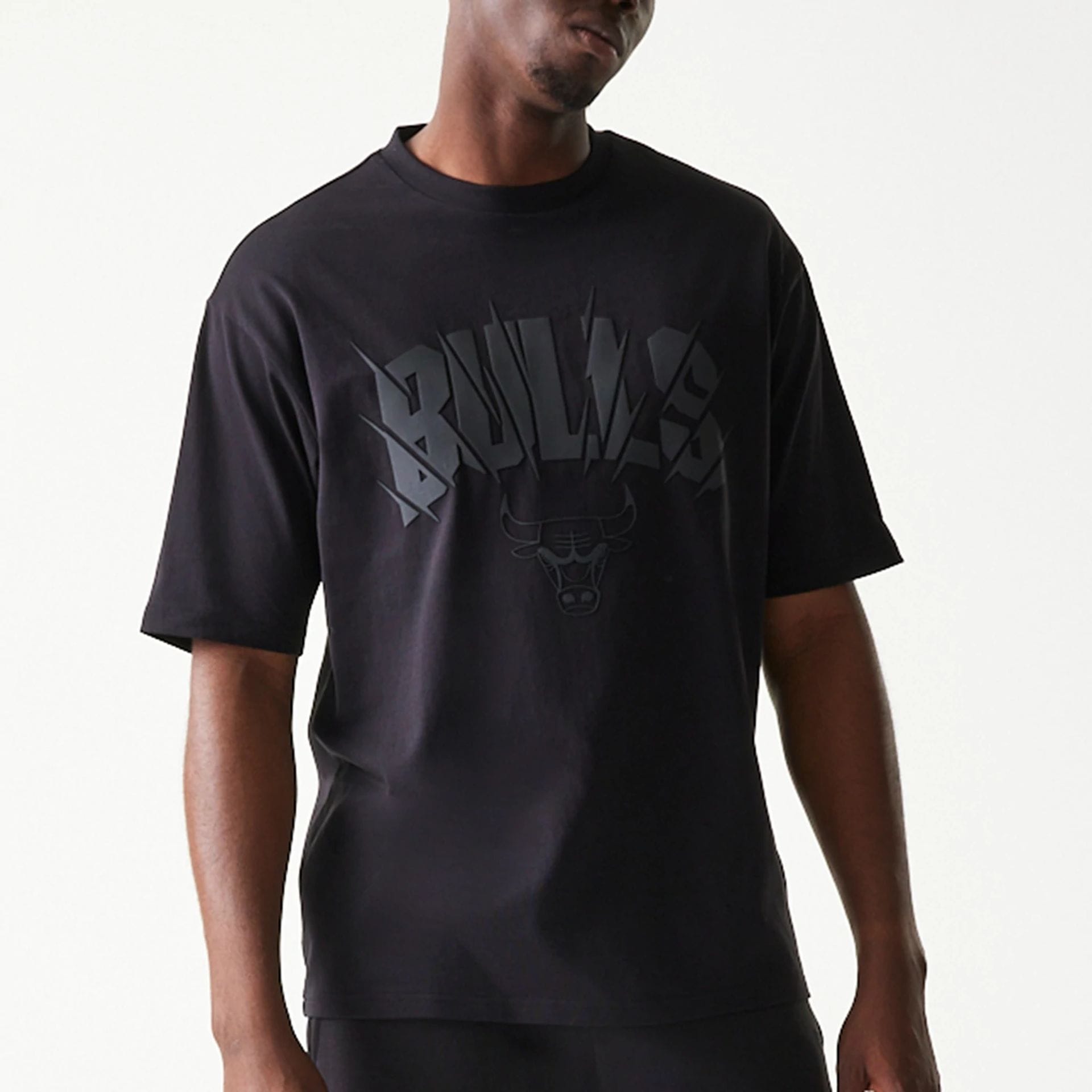 Chicago Bulls NBA Black Oversized T-Shirt-kentox - Image 3