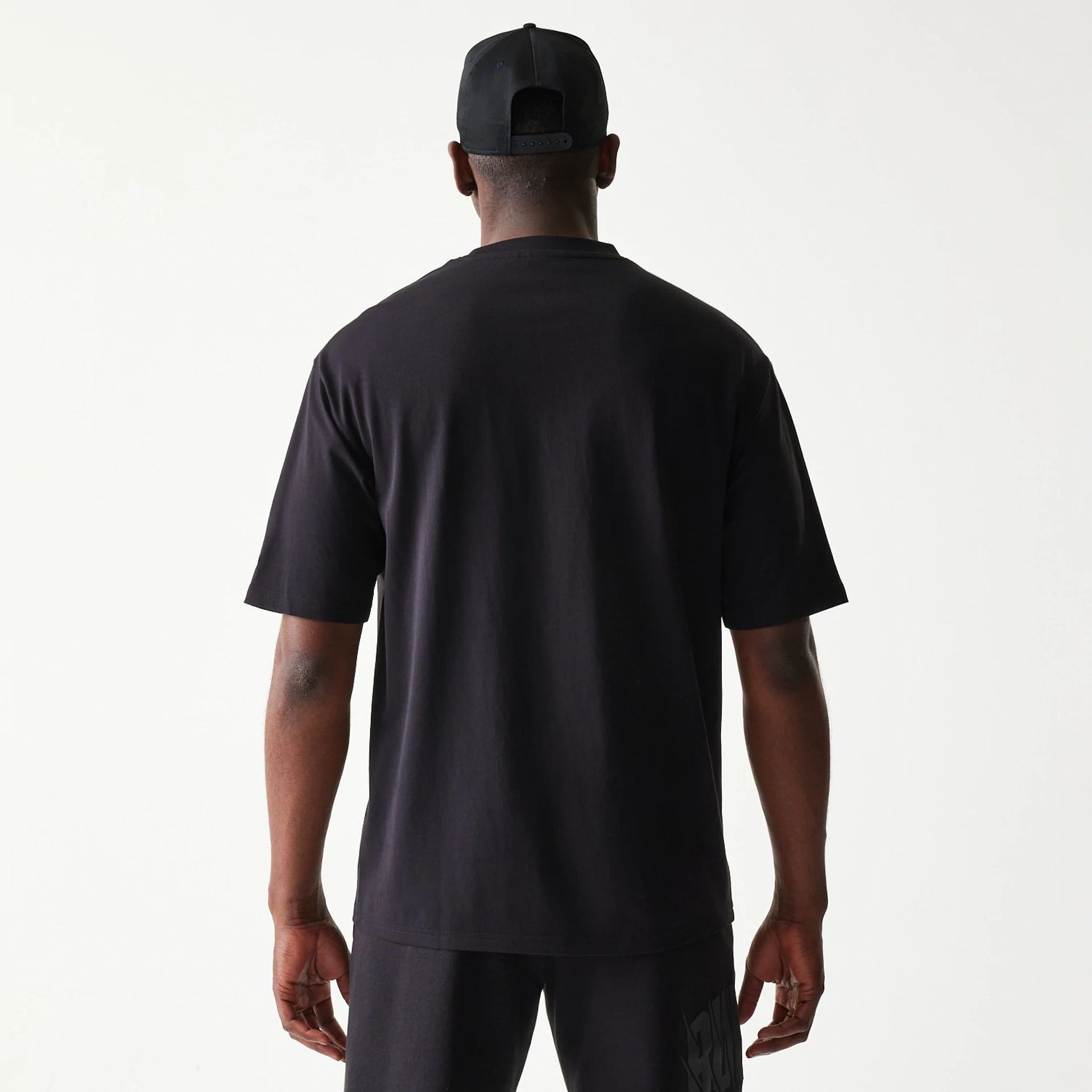 Chicago Bulls NBA Black Oversized T-Shirt-kentox - Image 2