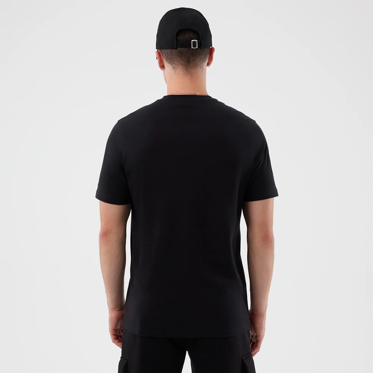Chicago Bulls NBA Graphic Black T-Shirt-kentox - Image 2