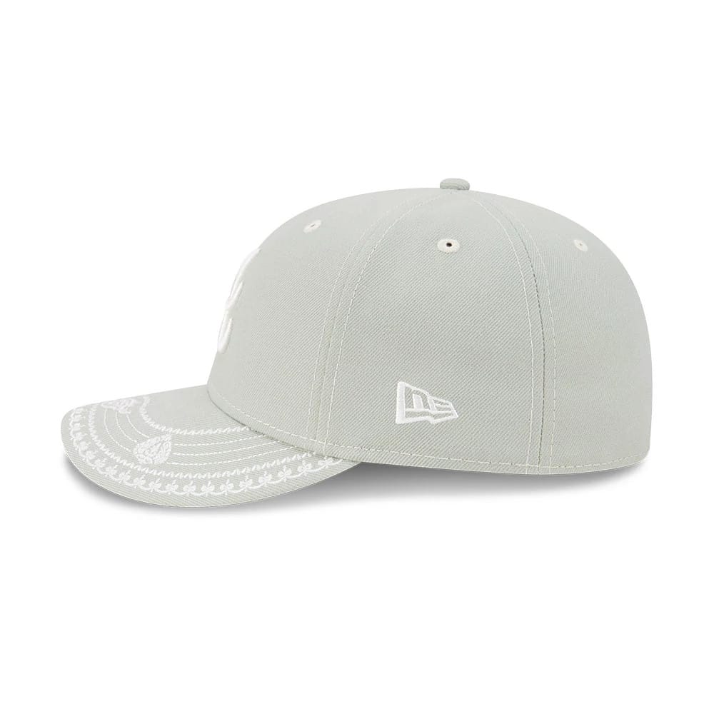 Atlanta Braves MLB Fathers Day Pastel Green 59FIFTY Fitted Cap-kentox - Image 2