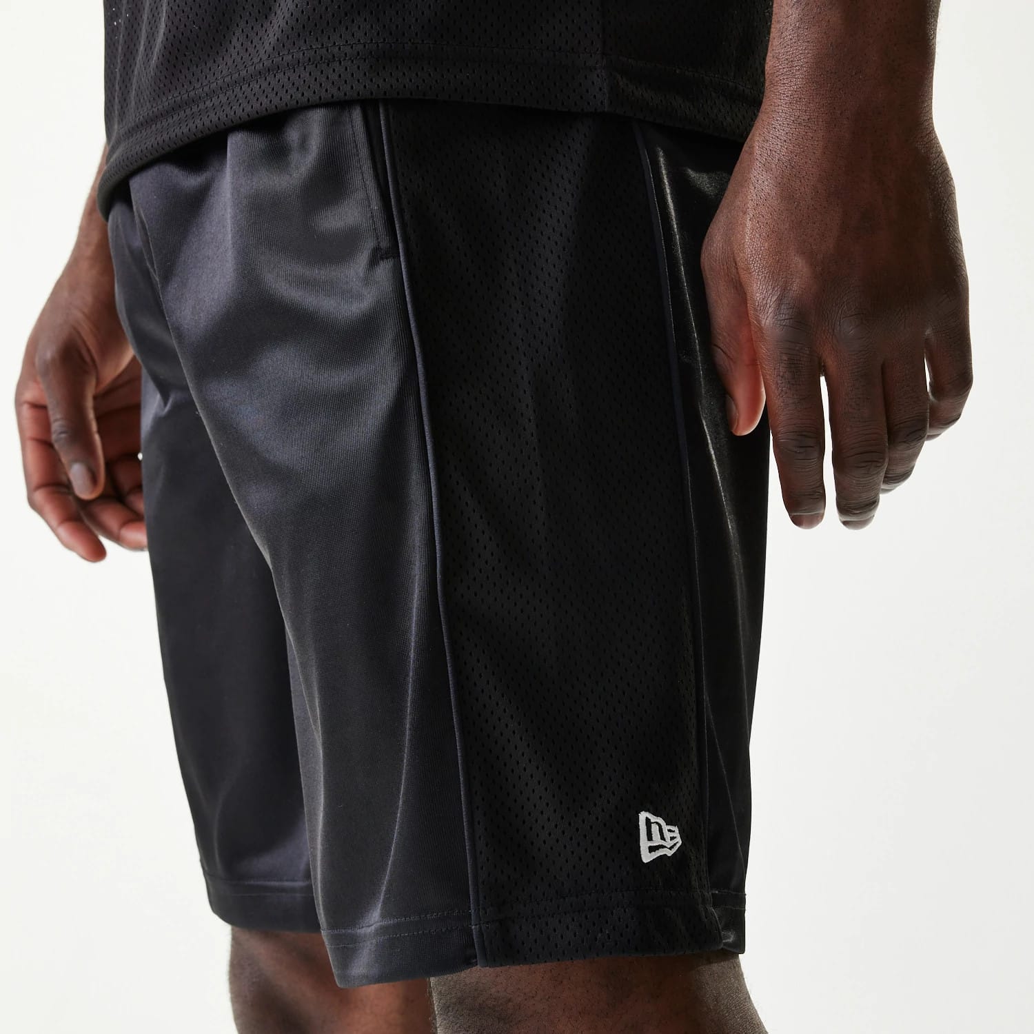New Era Retro Sports Black Mesh Shorts-kentox - Image 7
