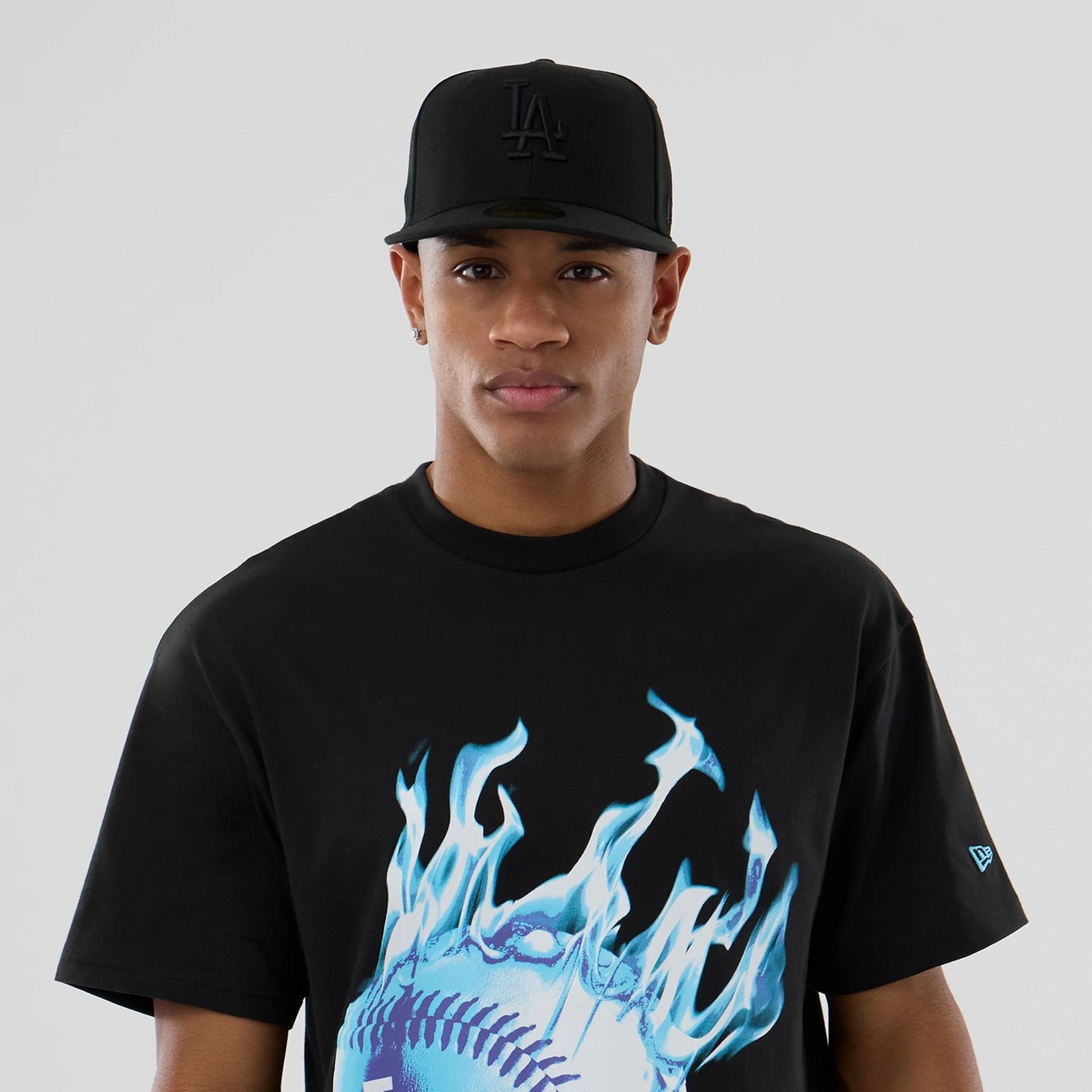 LA Dodgers MLB On Fire Black Oversized T-Shirt-kentox - Image 6