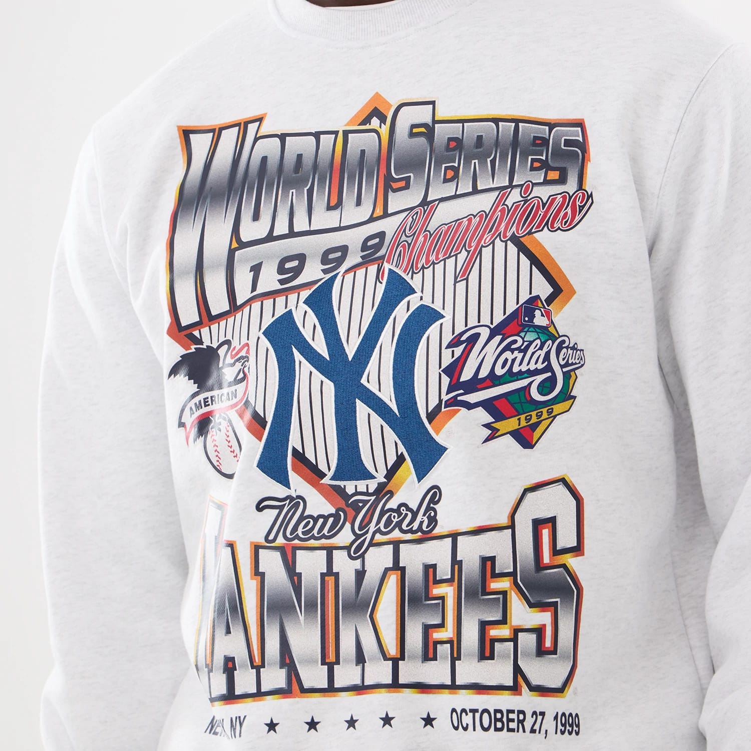 New York Yankees MLB Retro White Oversized Crew Neck Sweater-kentox - Image 2