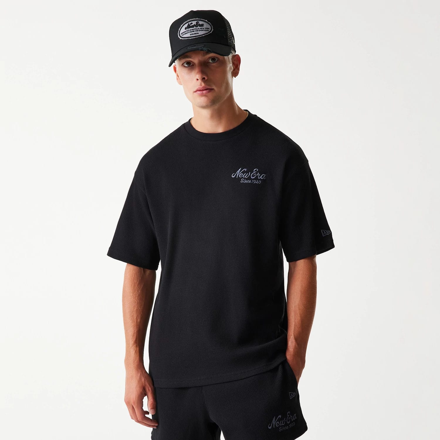 New Era Waffle Black Oversized T-Shirt-kentox - Image 3