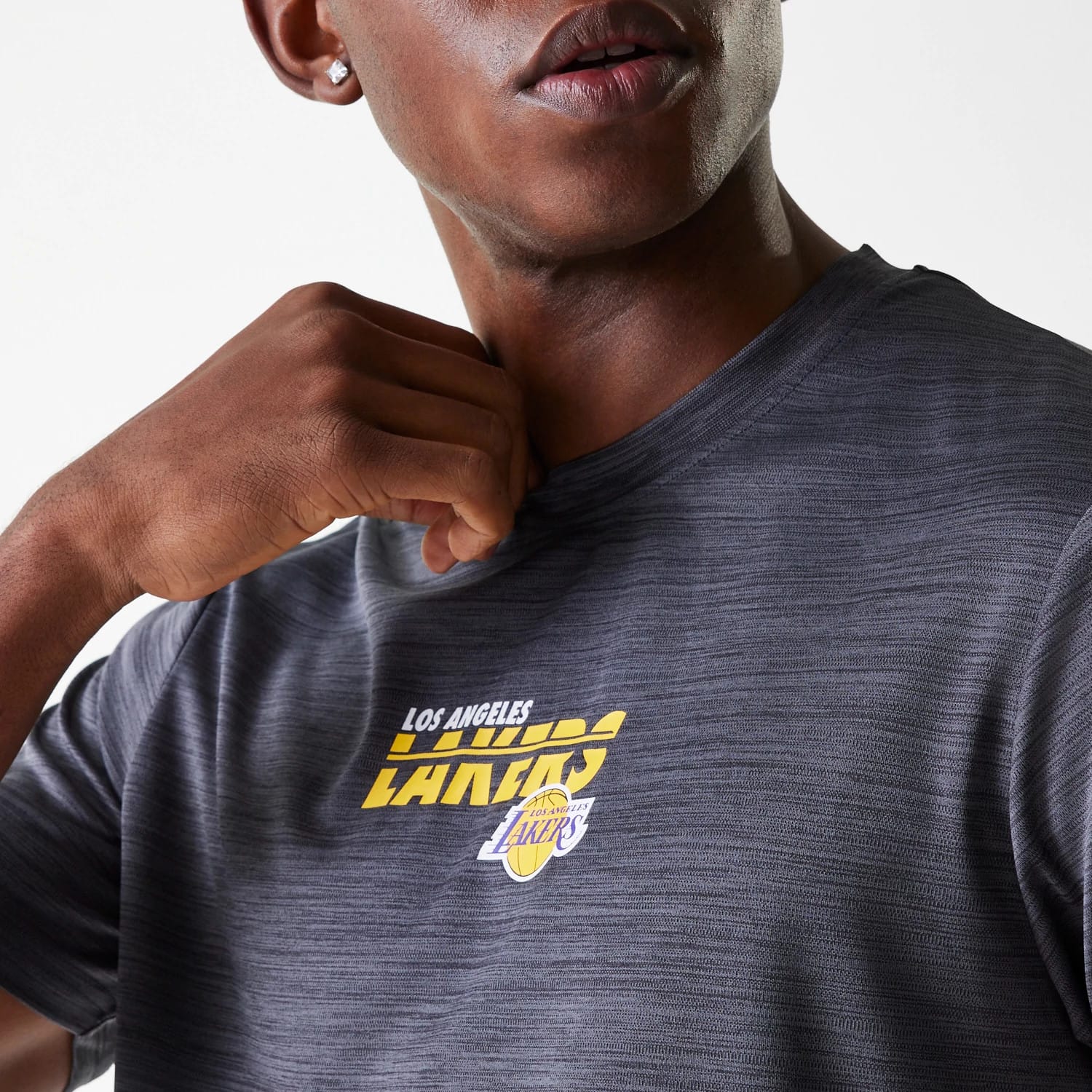 LA Lakers NBA Essentials Black T-Shirt-kentox - Image 4