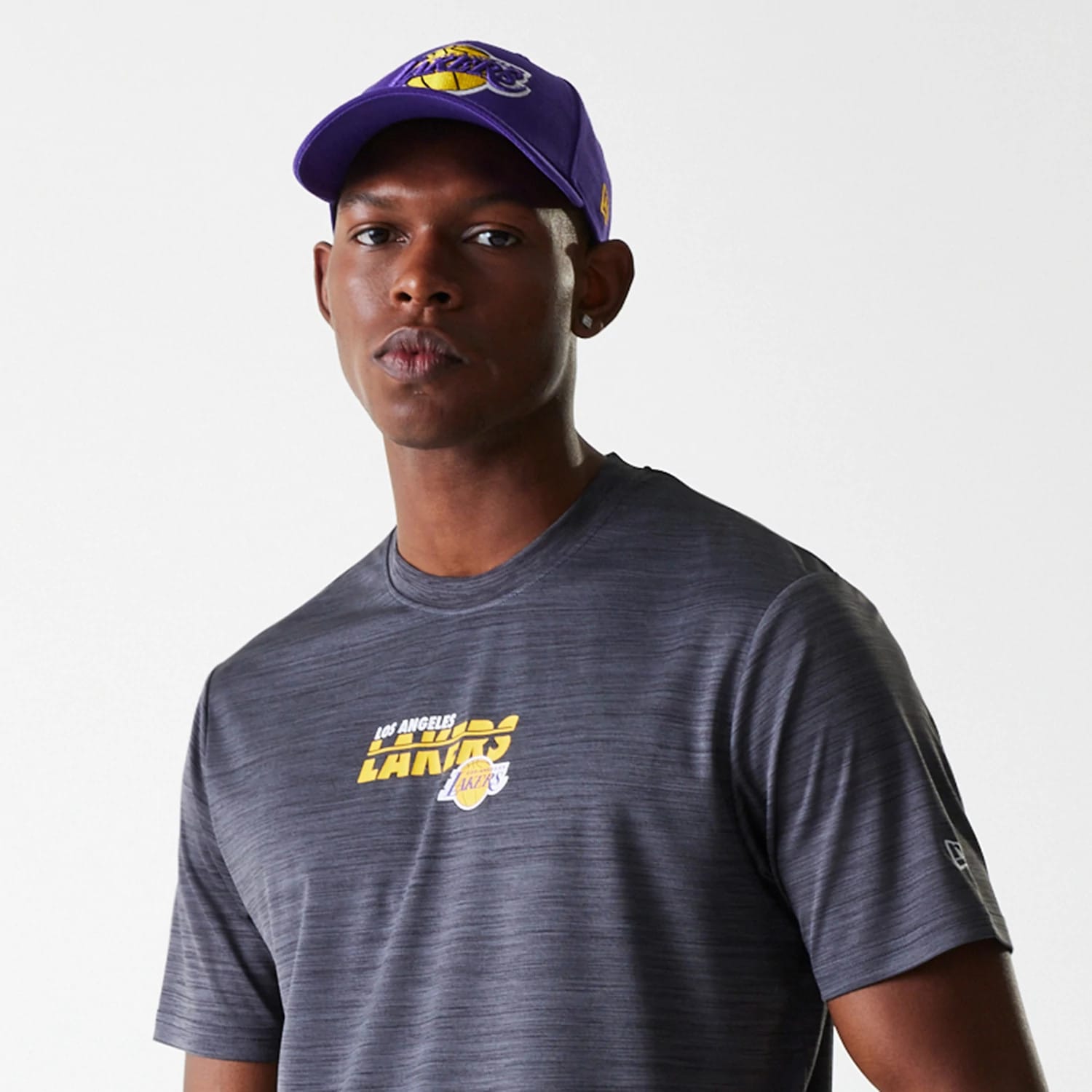 LA Lakers NBA Essentials Black T-Shirt-kentox - Image 6