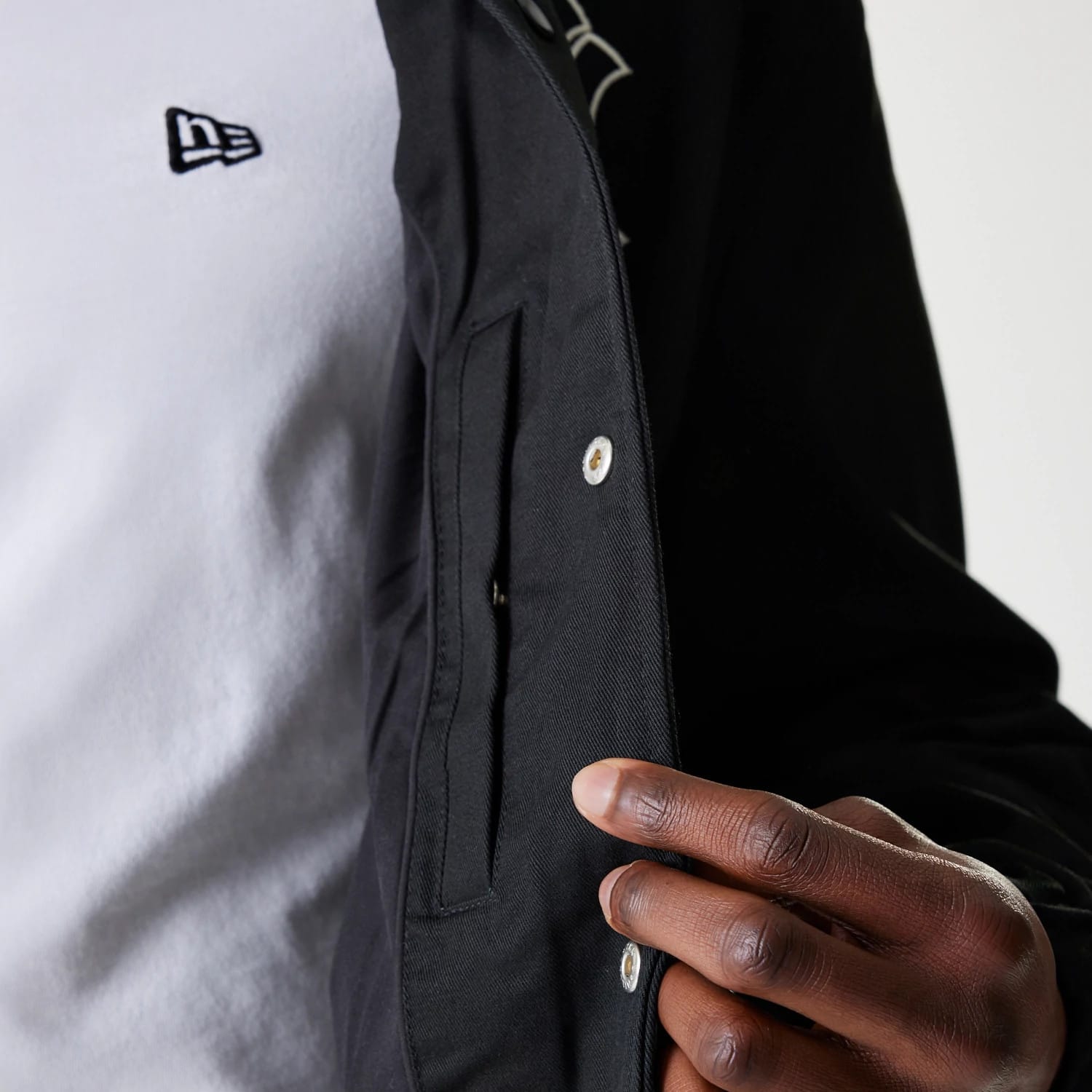 New York Yankees MLB Twill Black Coaches Jacket-kentox - Image 6