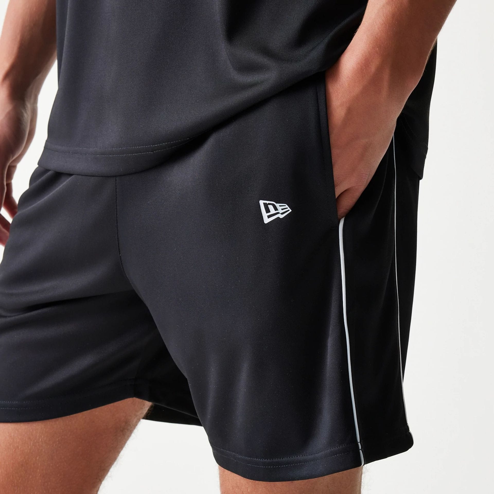 New Era Football Black Shorts-kentox - Image 5