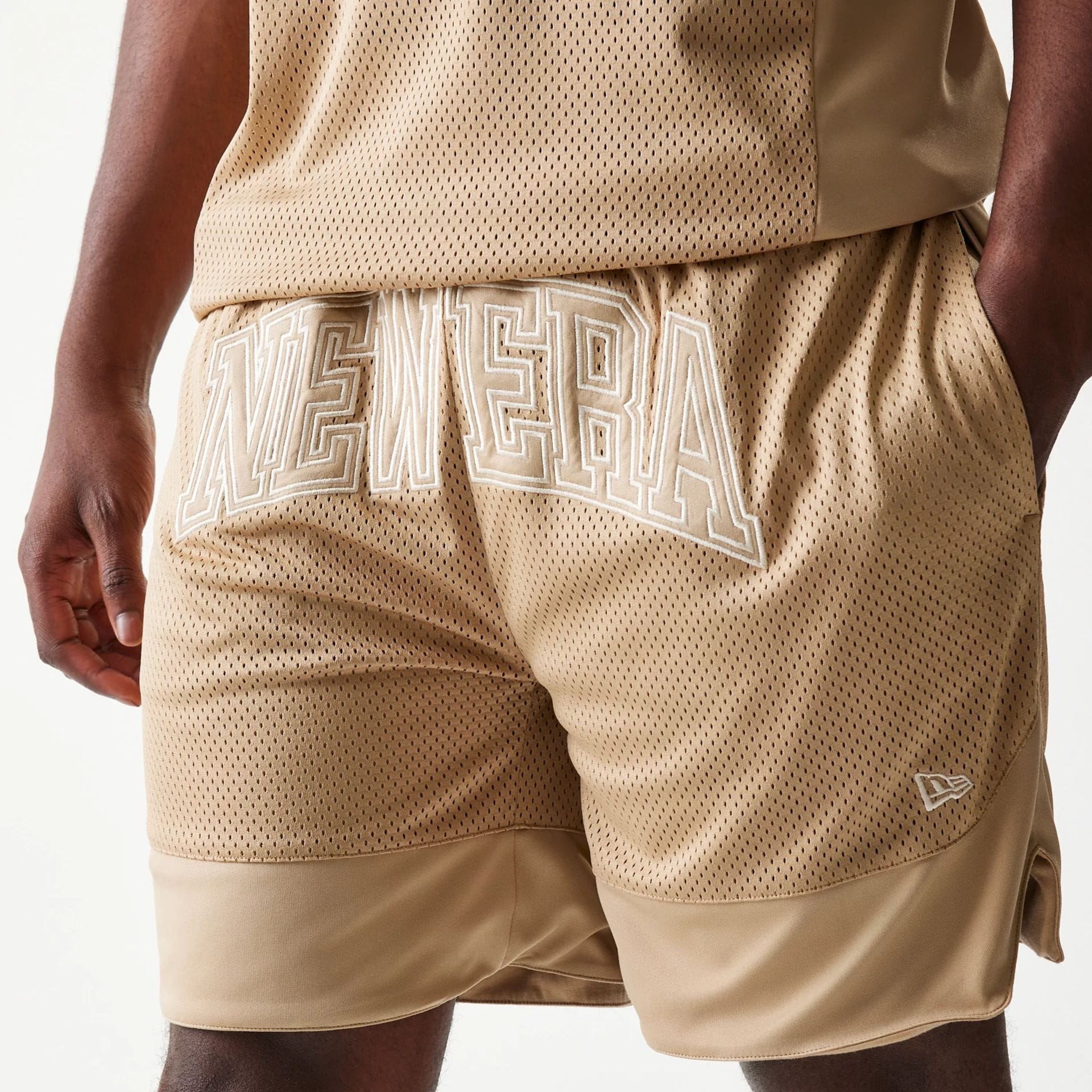 New Era Mesh Graphic Light Beige Oversized Shorts-kentox - Image 4