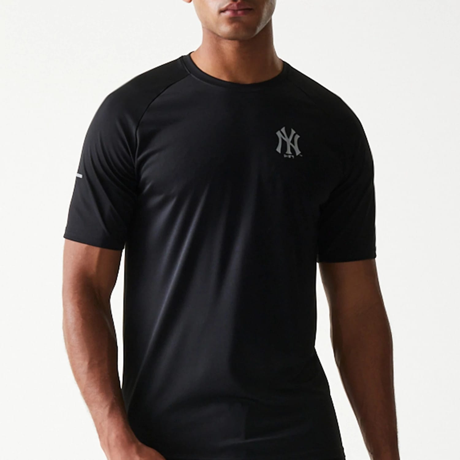 New York Yankees MLB Black T-Shirt-kentox - Image 3