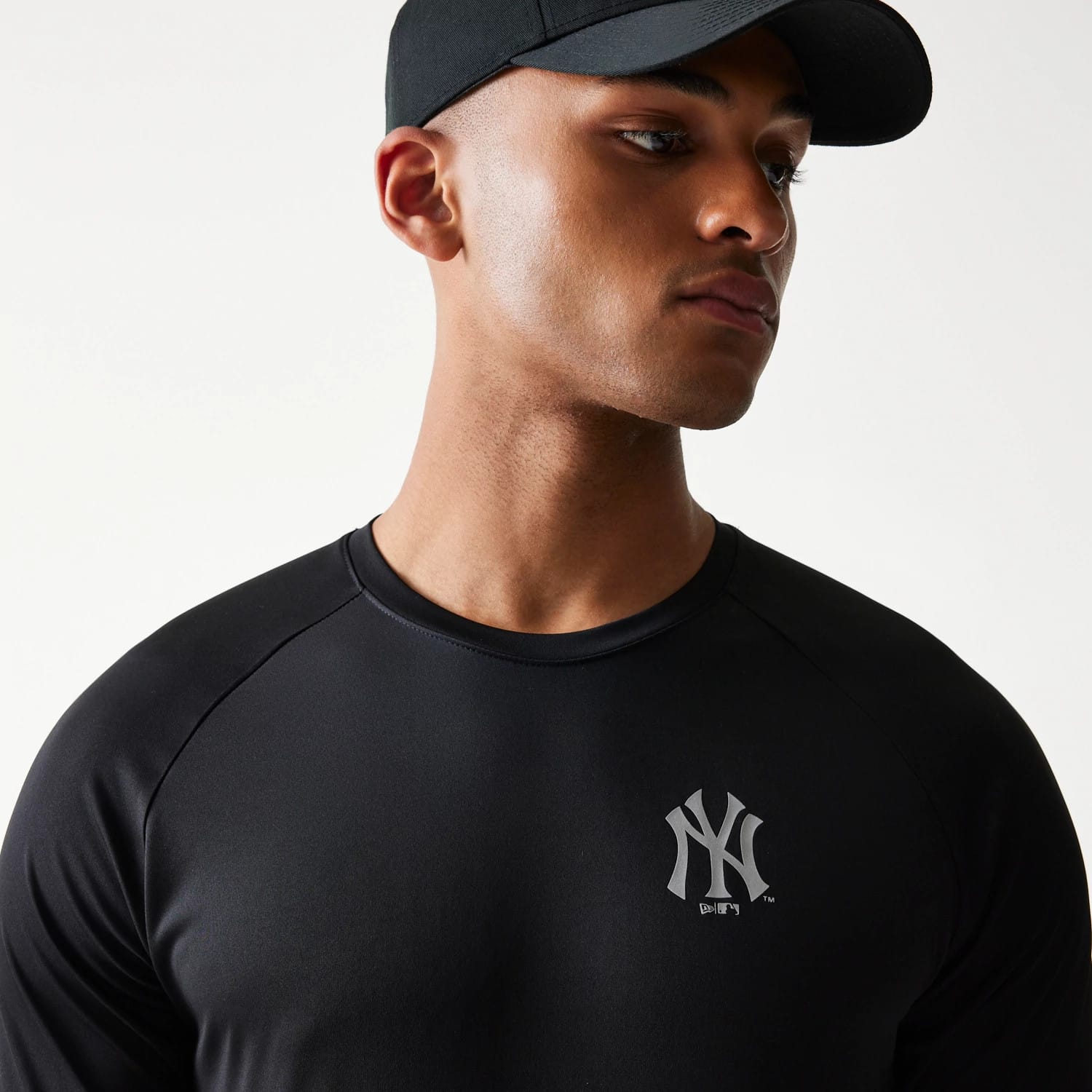 New York Yankees MLB Black T-Shirt-kentox - Image 4