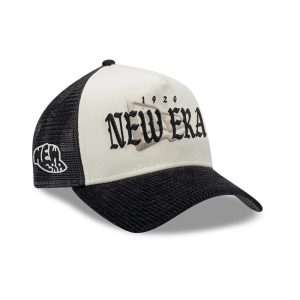 New Era Old English White 9FORTY A-Frame Cap-kentox