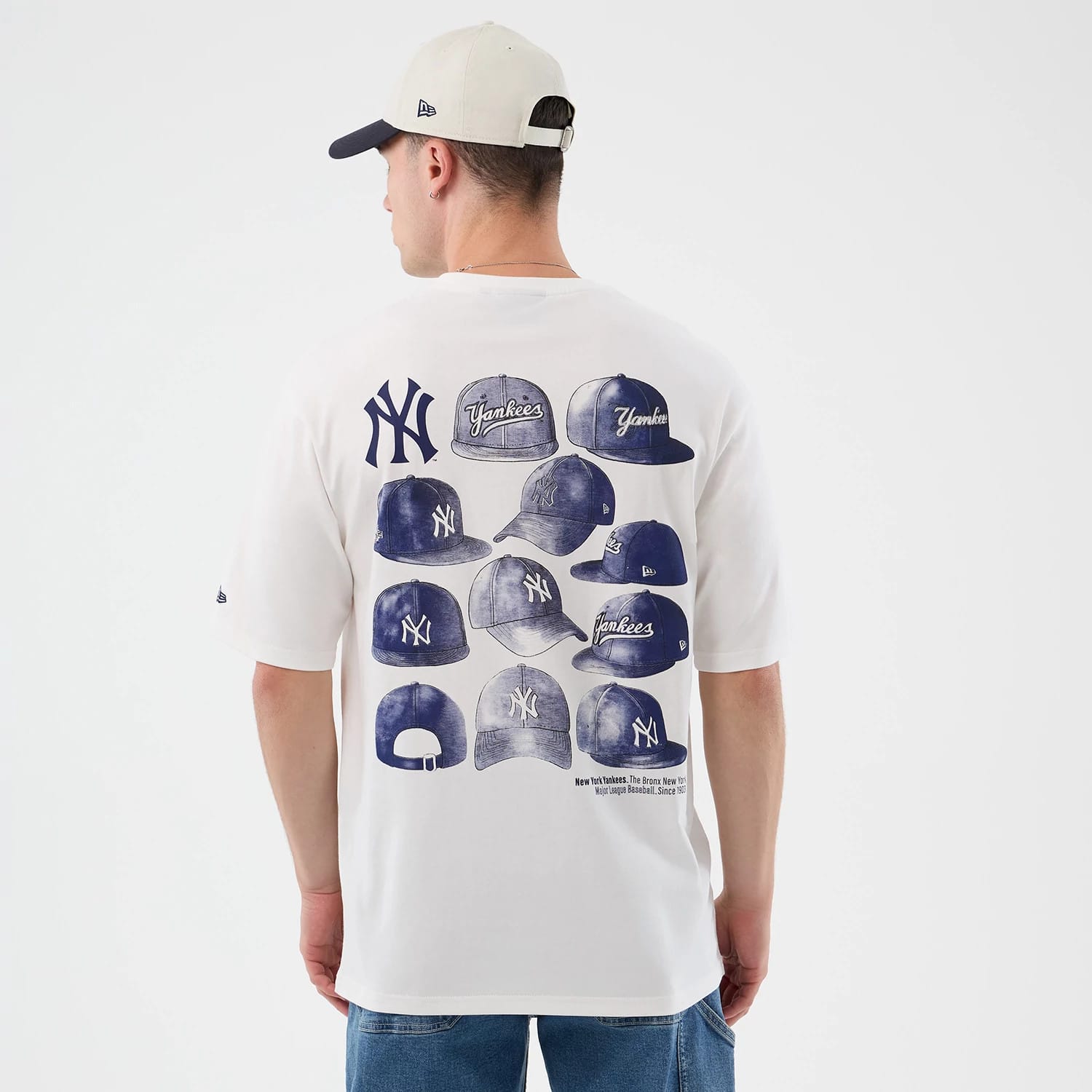 New York Yankees MLB Cap Graphic White Oversized T-Shirt-kentox - Image 2