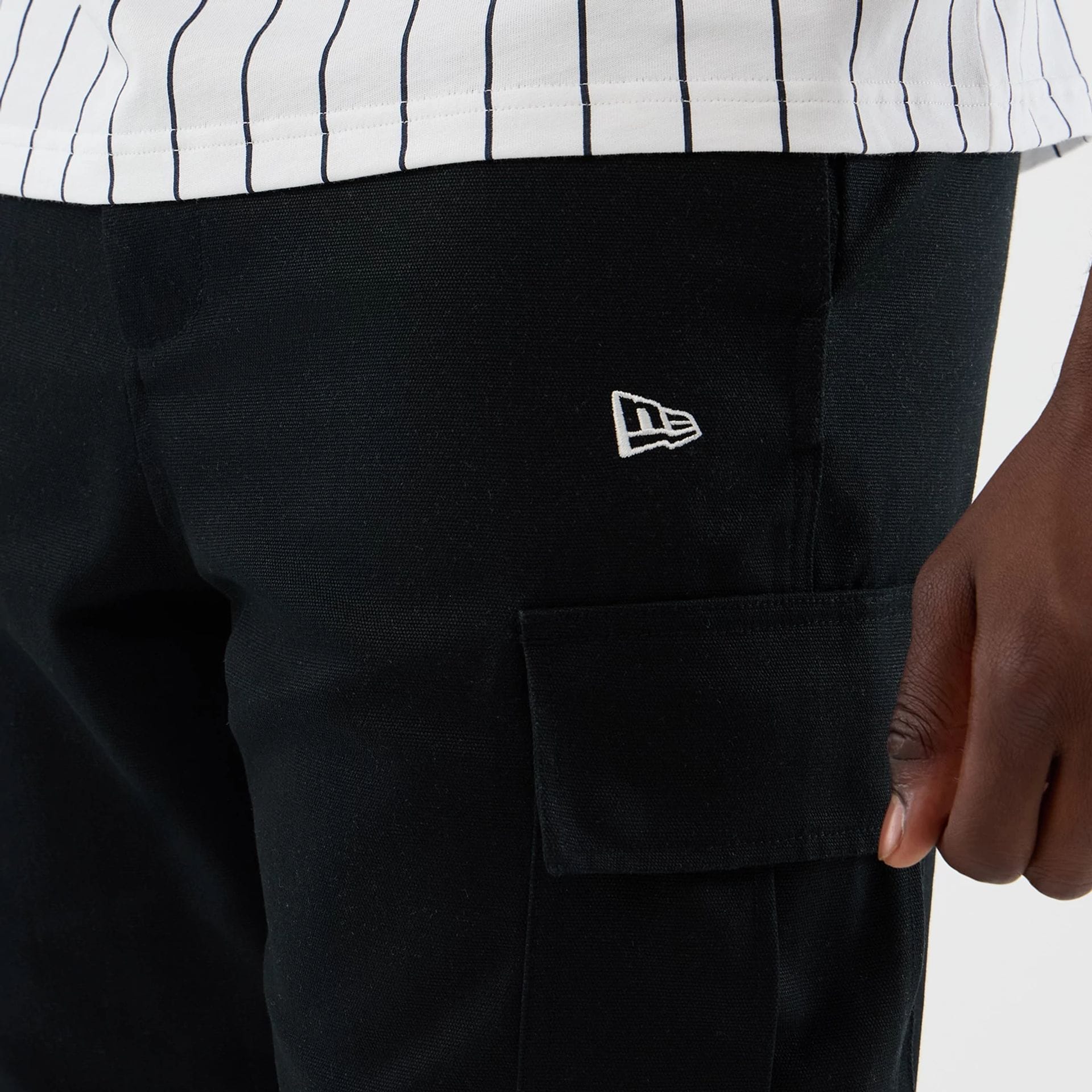 New Era Black Cargo Shorts-kentox - Image 5