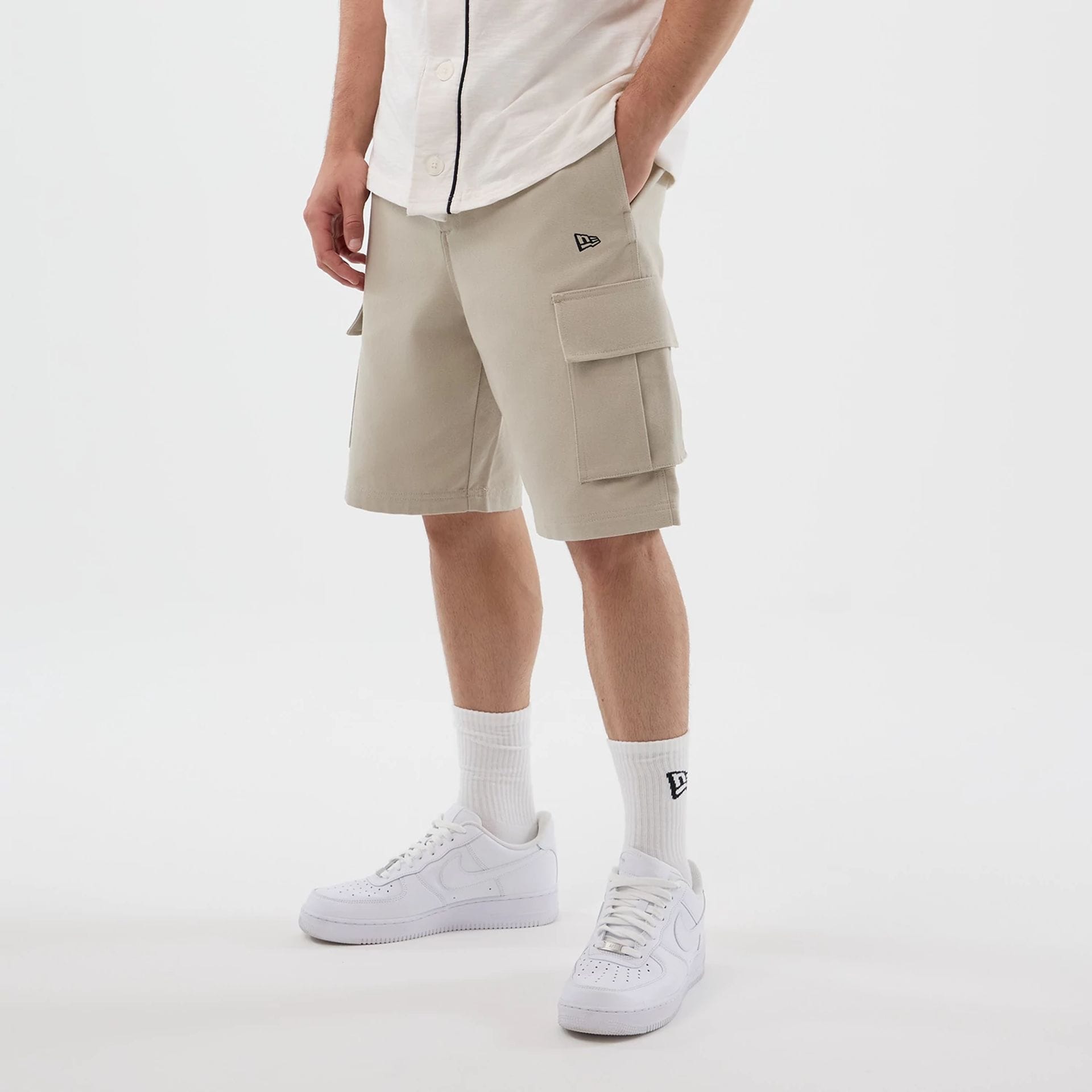 New Era Light Beige Cargo Shorts-kentox - Image 2