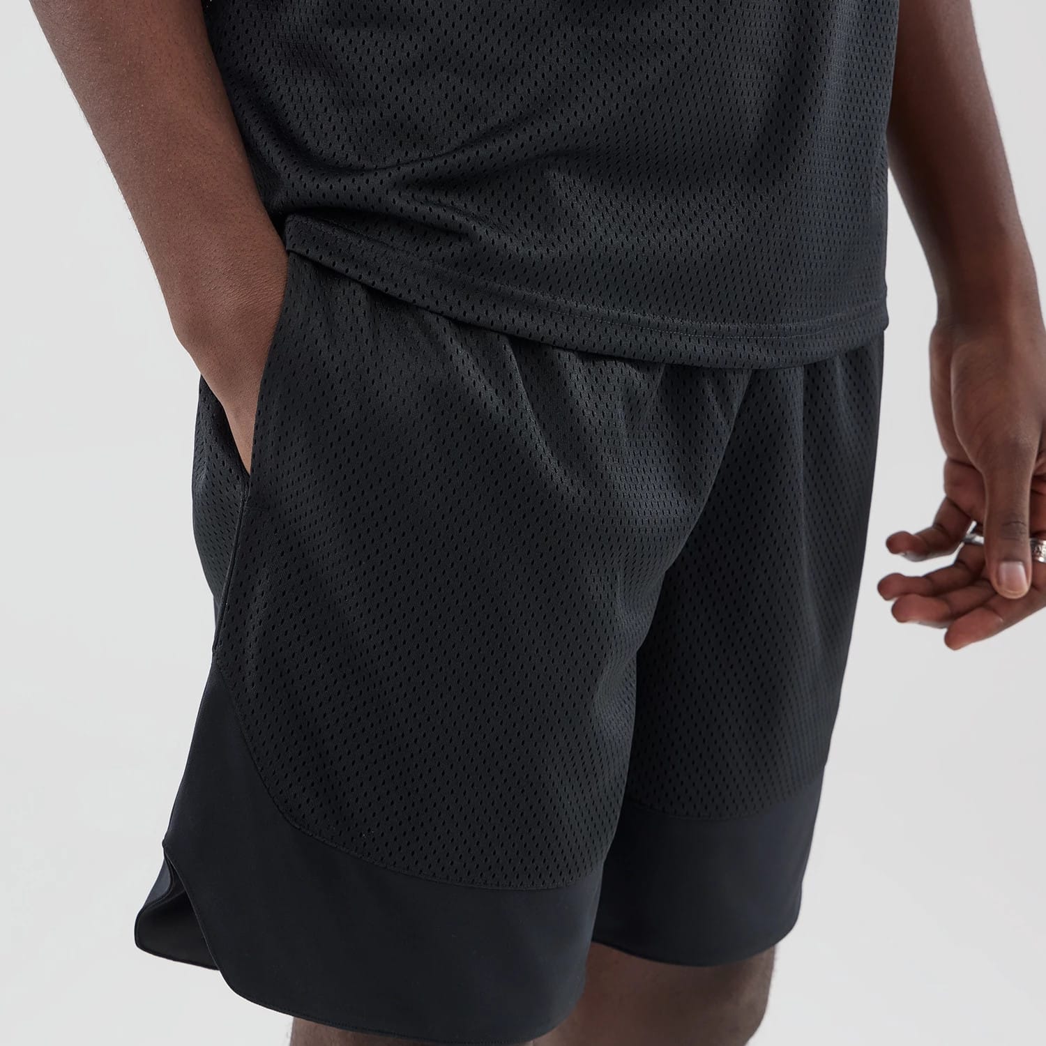 New Era Mesh Black Oversized Shorts-kentox - Image 4